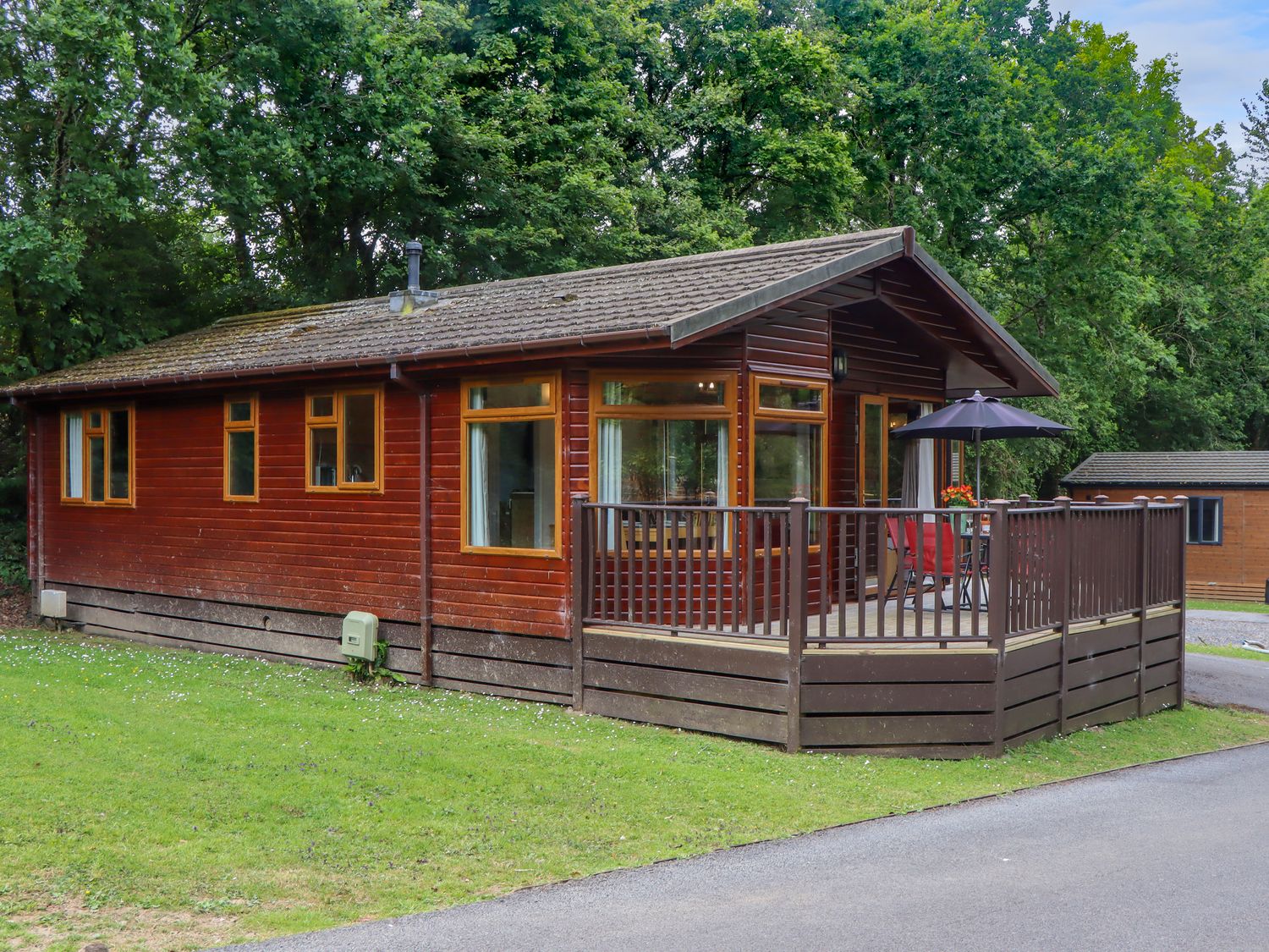 Deer Park Lodge 8 - Fawn Lodge, Chudleigh, near Chudleigh, Devon. Close to a National Park. On-site.