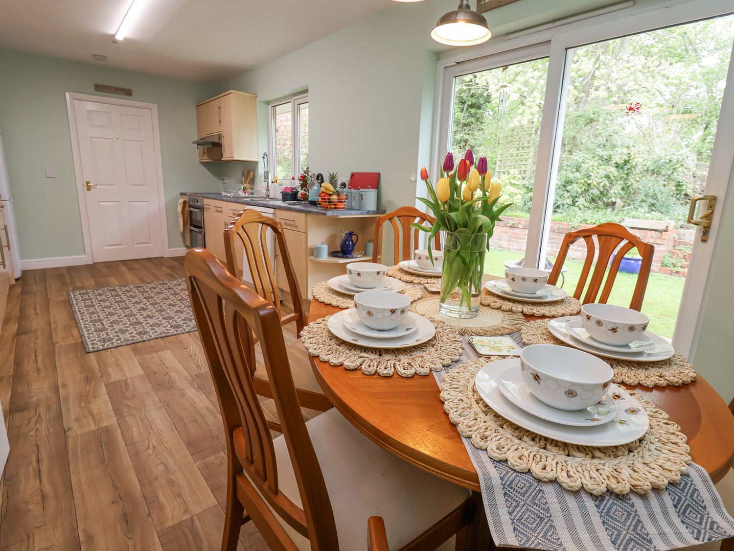 2 Mountain View, Chirk, Wrexham. Pet-friendly. Near AONB. Near shop. Near to a pub. Off-road parking