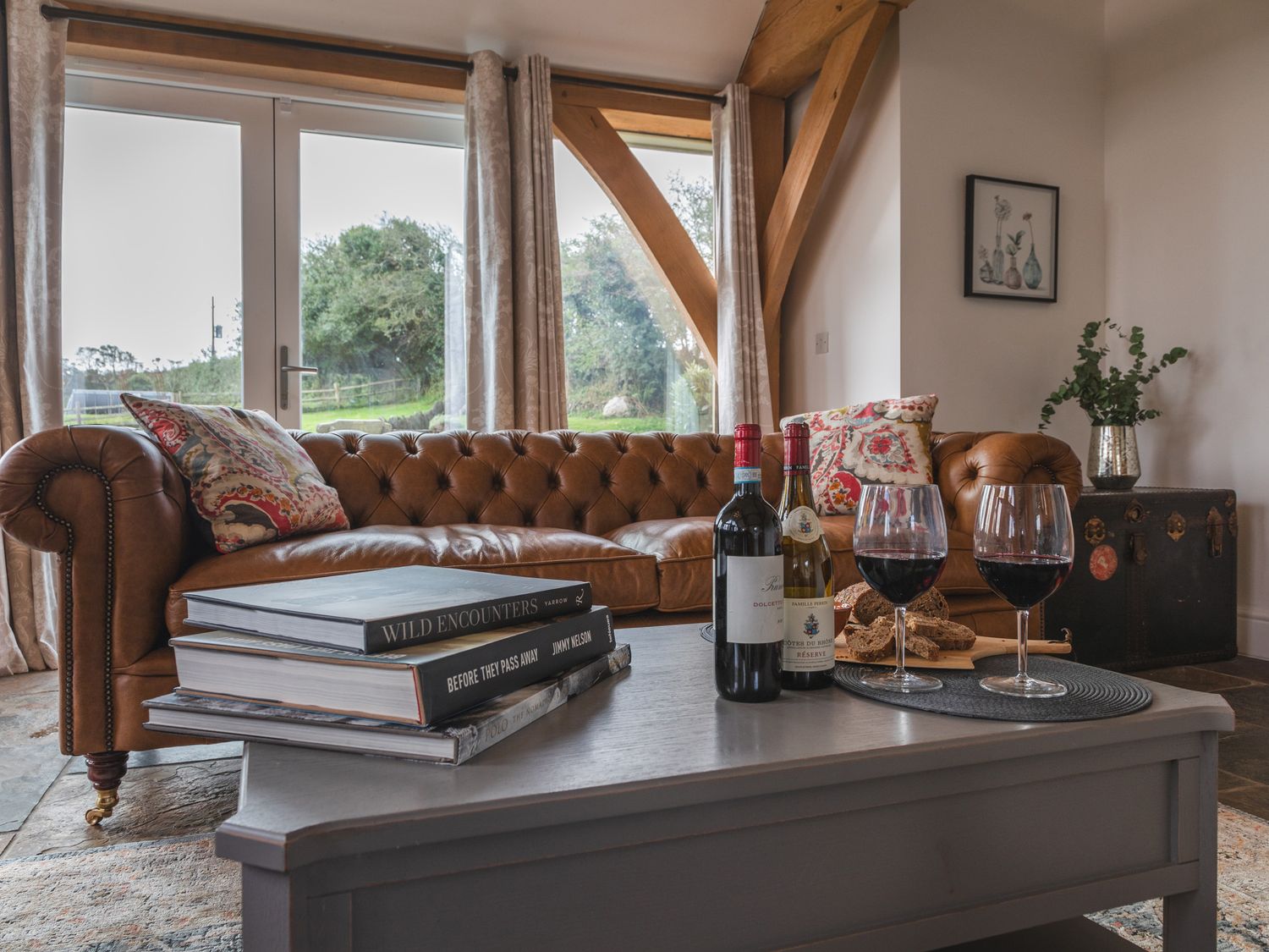 The Farmhouse, Malborough, Devon. Near coast. Off-road parking. Smart TV. Enclosed garden. Open plan