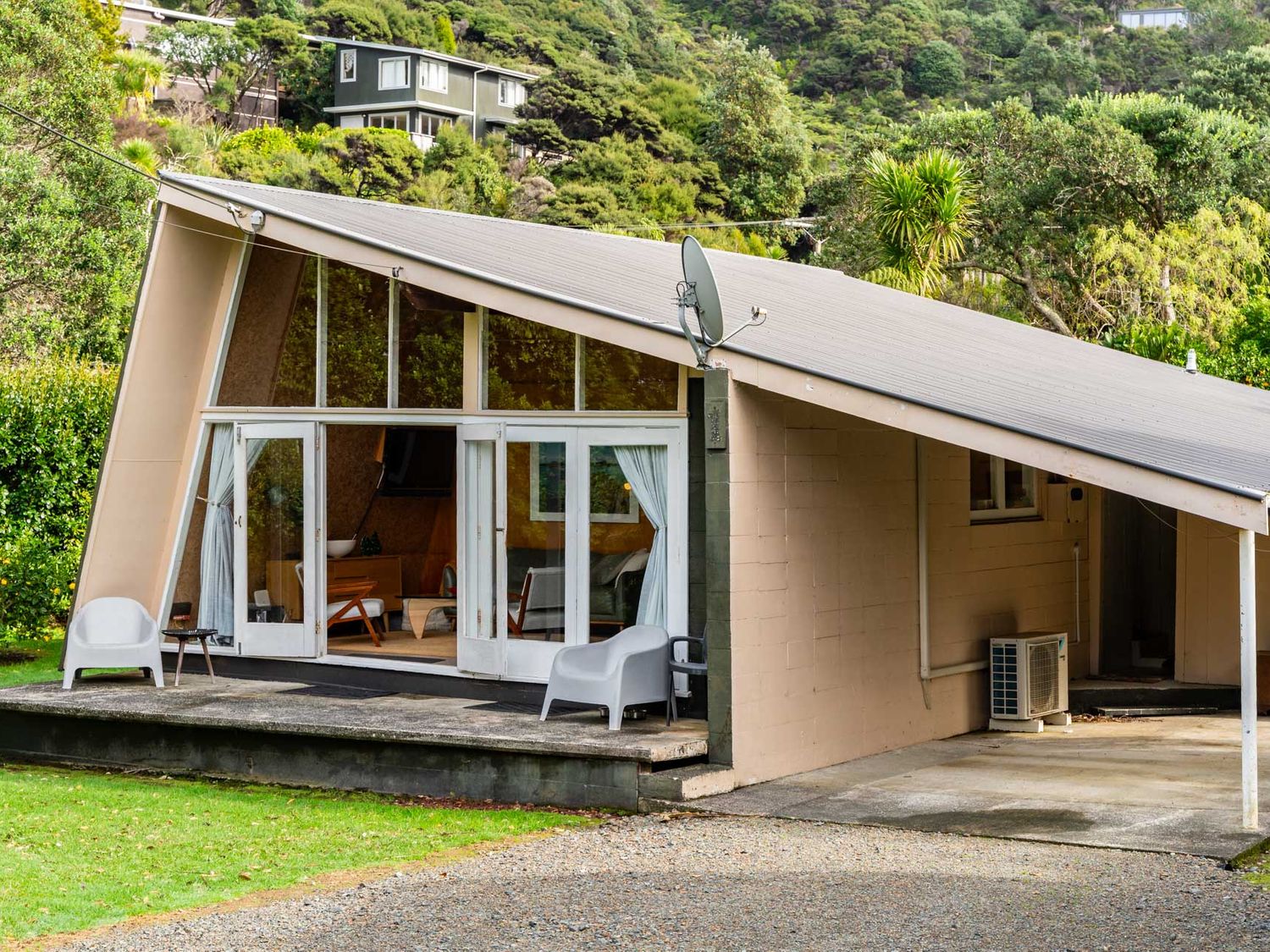 Pearl Magic - Mangawhai Heads Holiday Home -  - 1159518 - photo 1