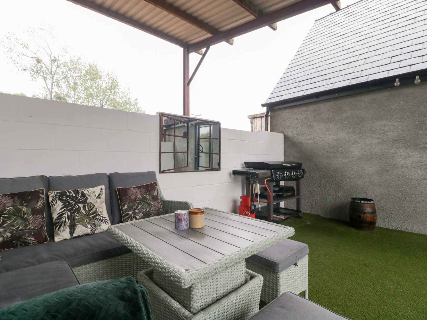 The Hay Barn, Huntley