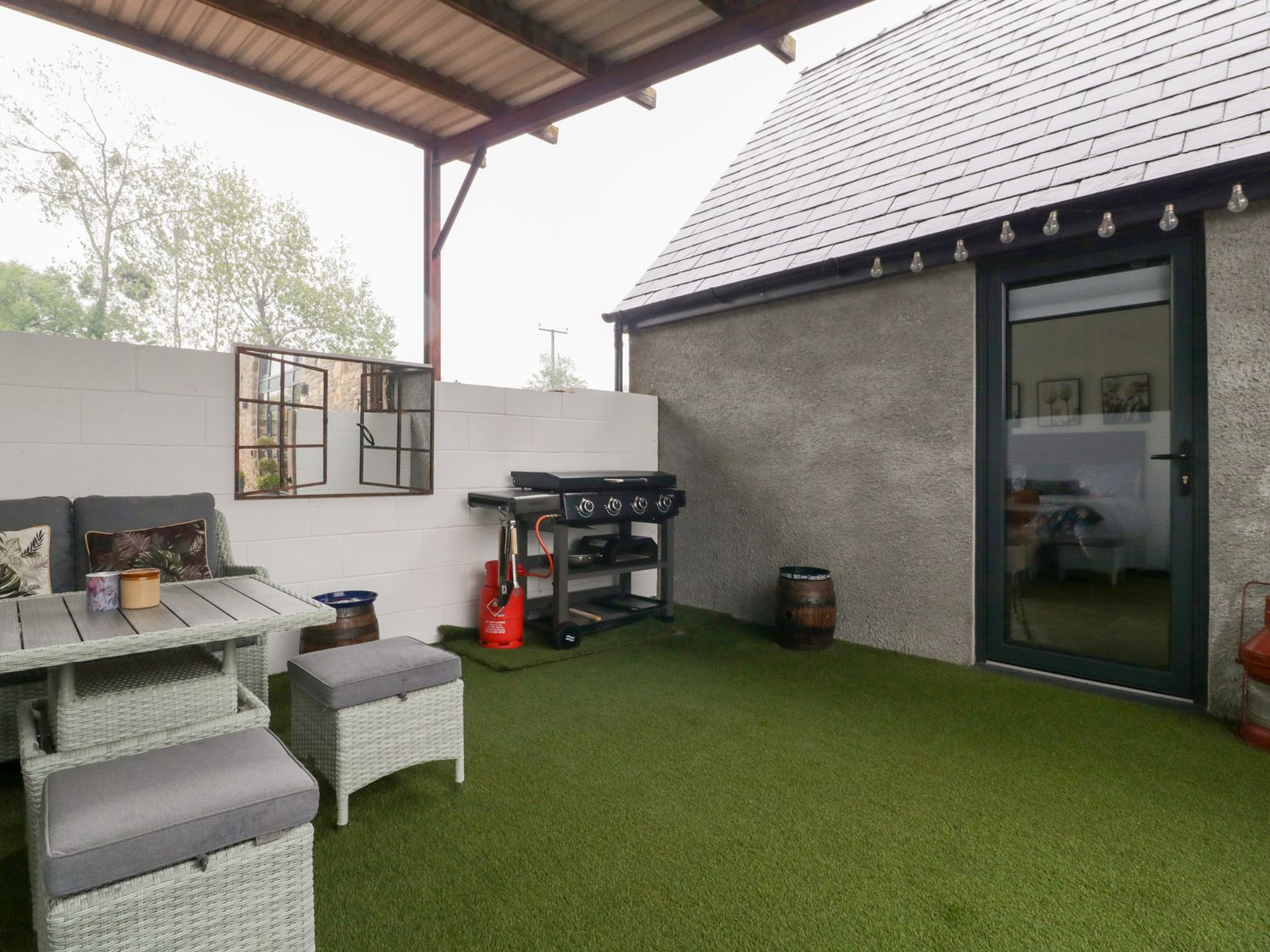 The Hay Barn, Huntley