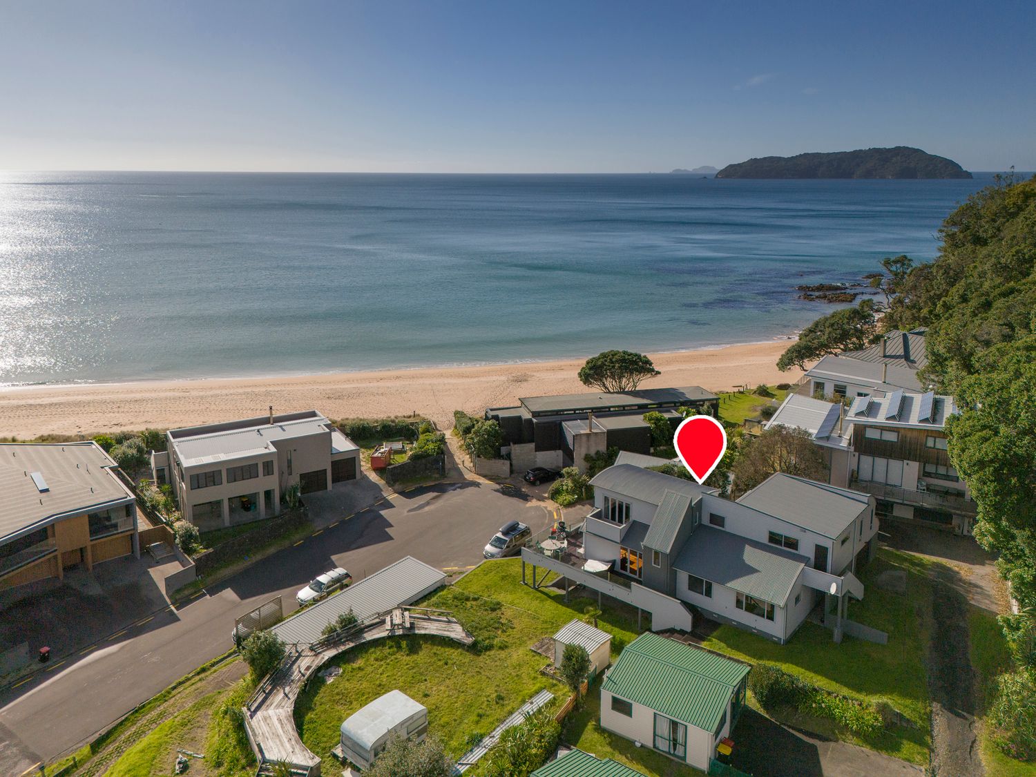 Ocean View Beach Beauty - Tairua Holiday Home -  - 1161273 - photo 1