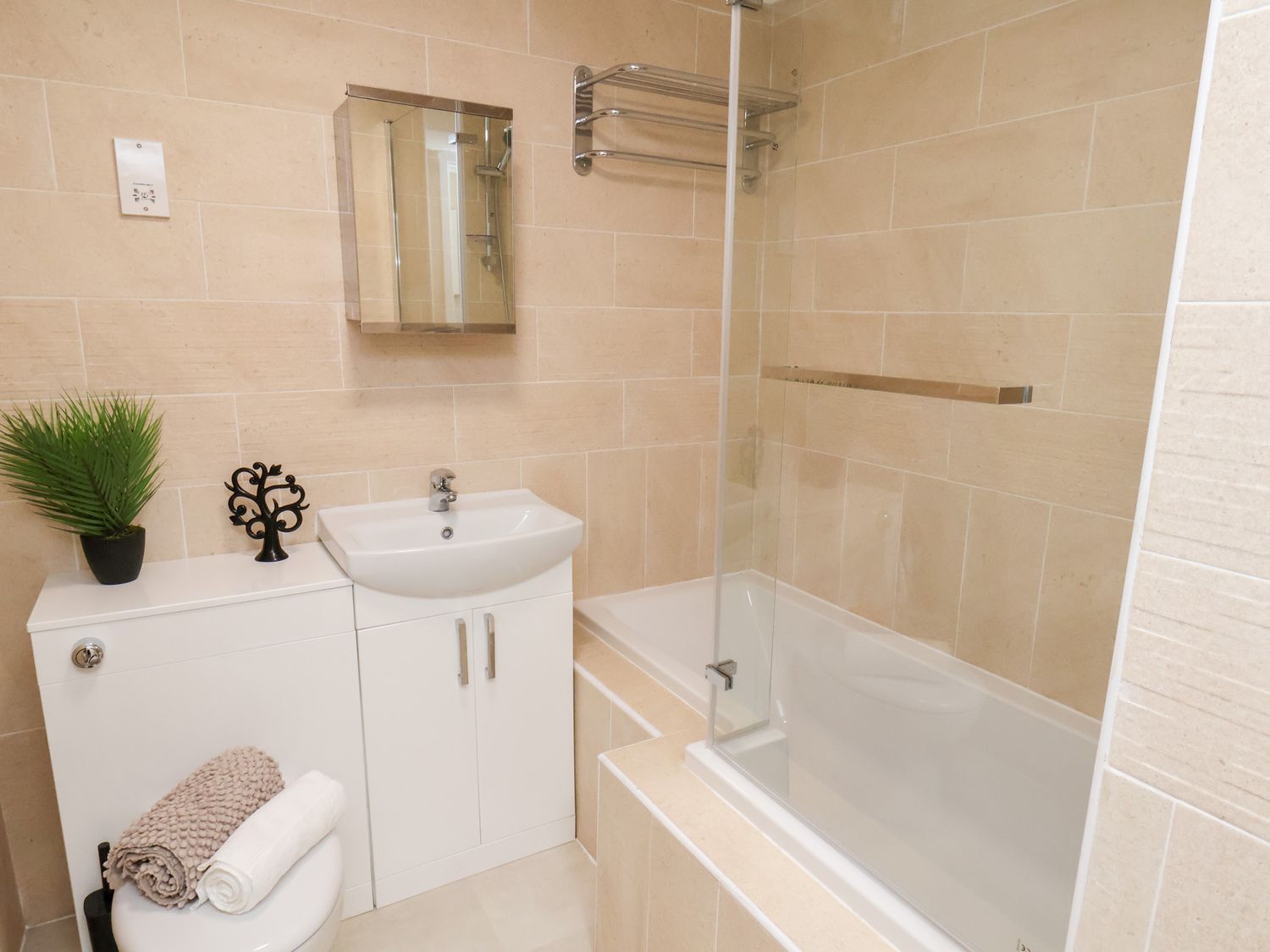 28 Tennyson Avenue, Bridlington