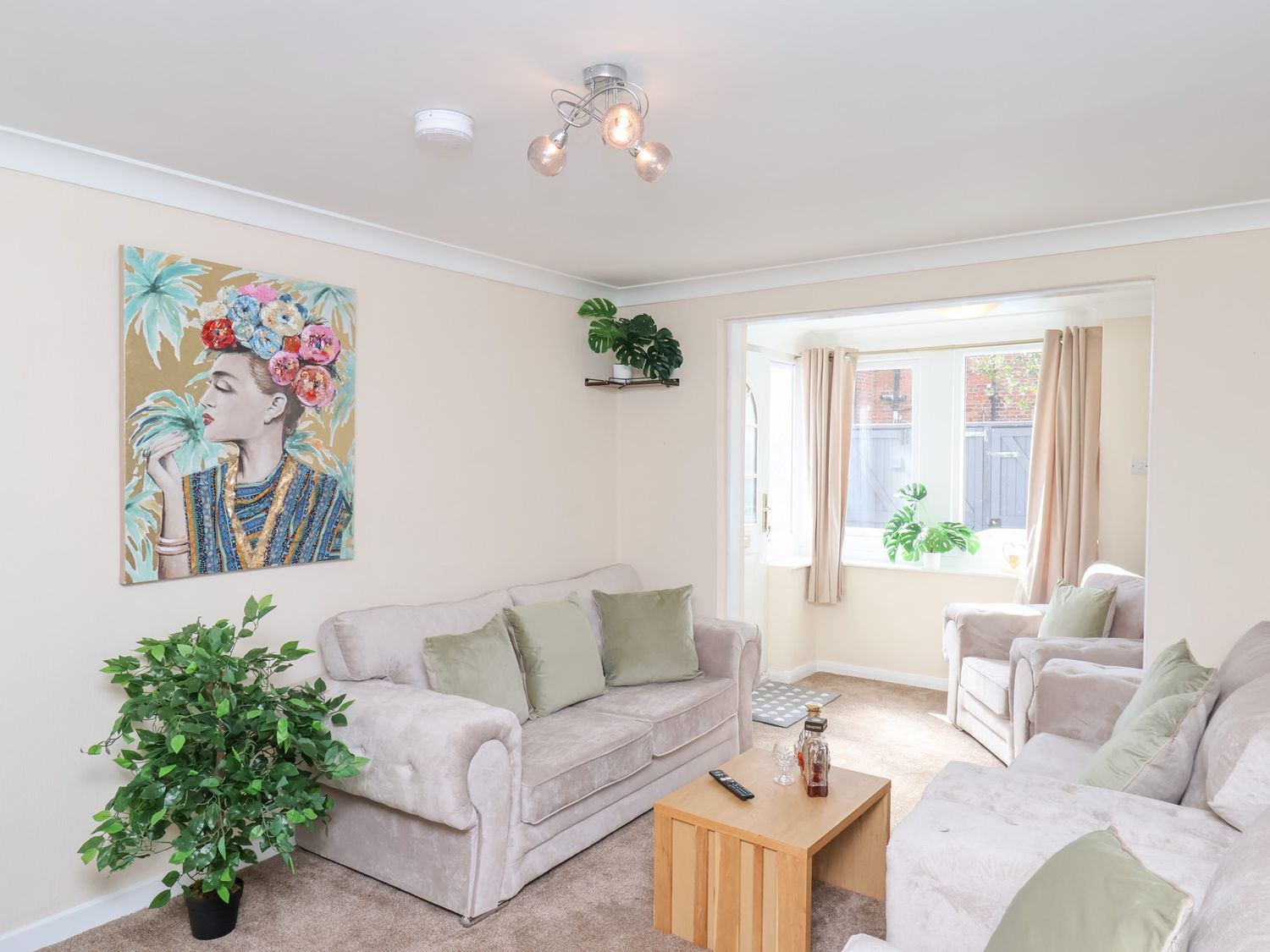 28 Tennyson Avenue, Bridlington