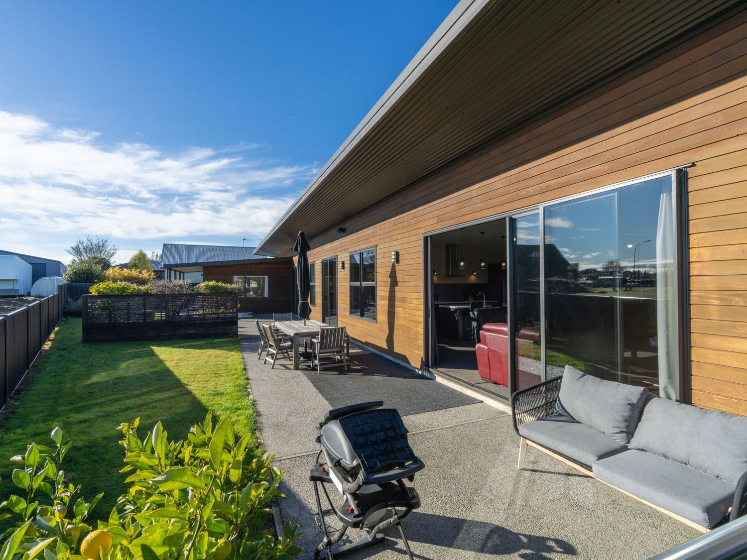 Mountain View Comfort - Te Anau Holiday Home -  - 1161855 - photo 1