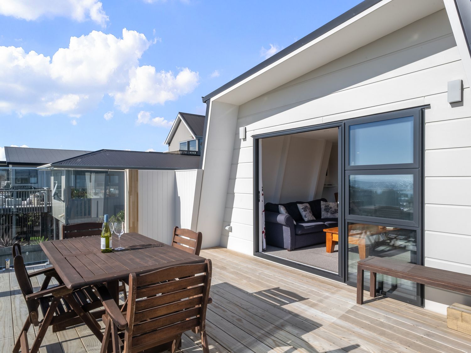 Sunset Shores - Paraparaumu Beach Retreat                     photo 2