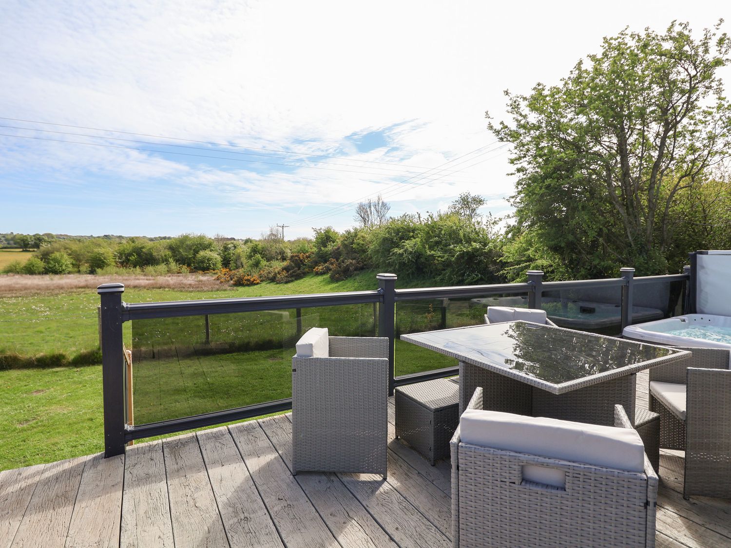 The Lodge @ Racecourse House, Holywell