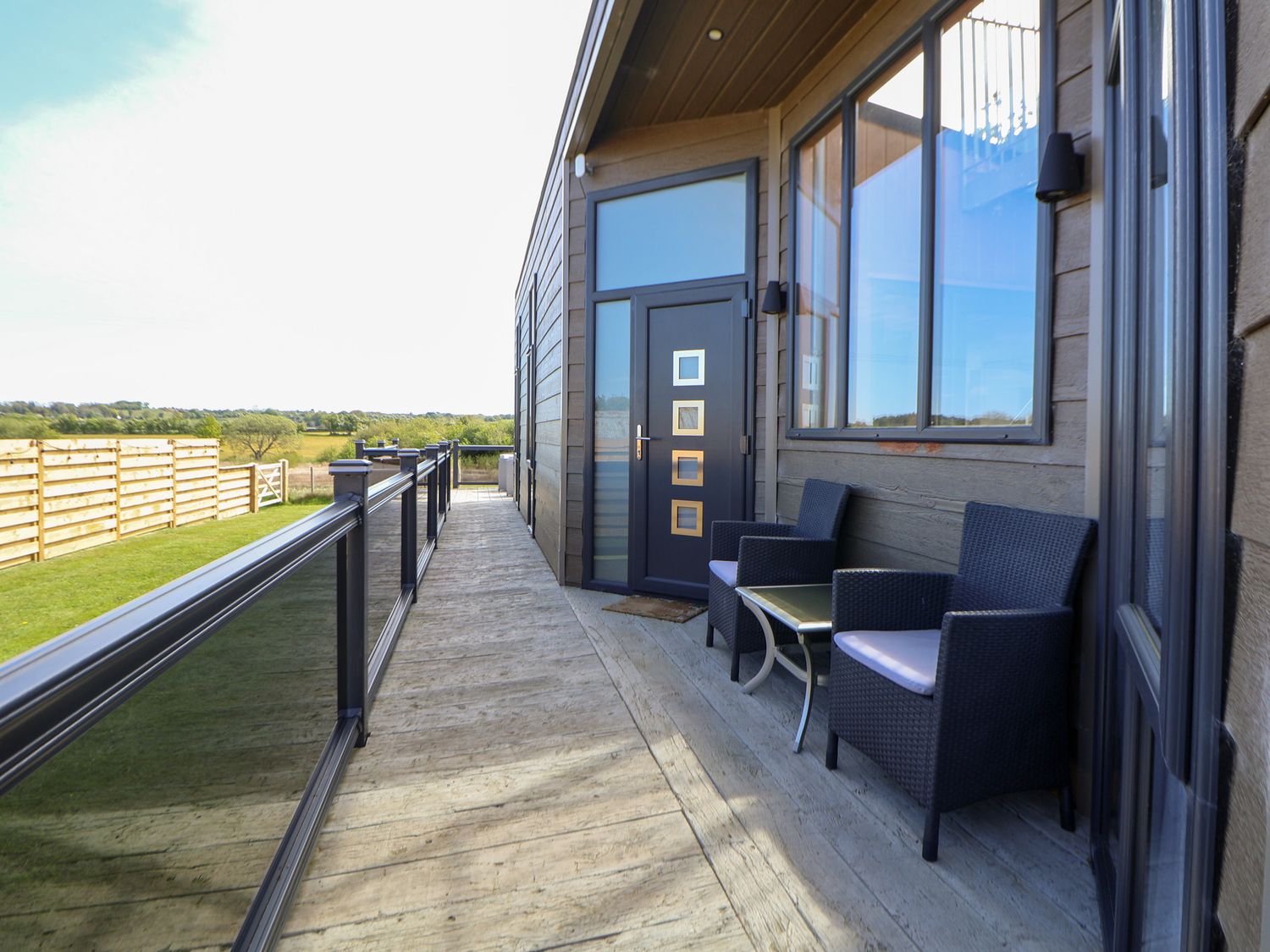 The Lodge @ Racecourse House, Holywell