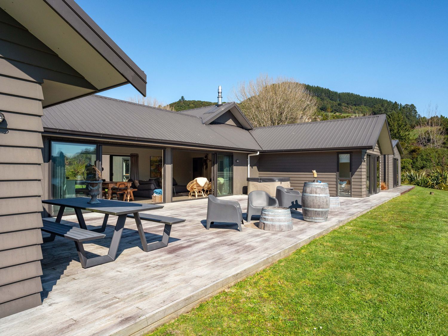 Fun and Falls Haven - Mangakino Holiday Home                     photo 2