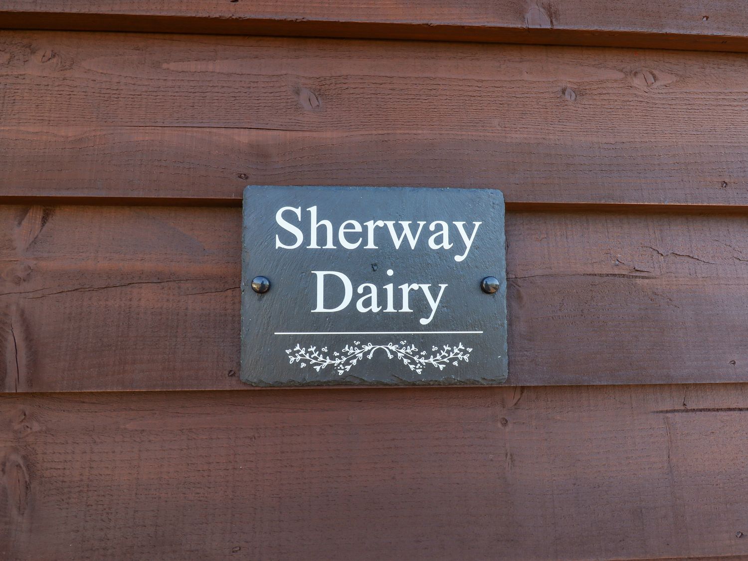 Sherway Dairy, Clyst Hydon, Devon. Romantic. Exceptional countryside views. Single-storey. Smart TV.