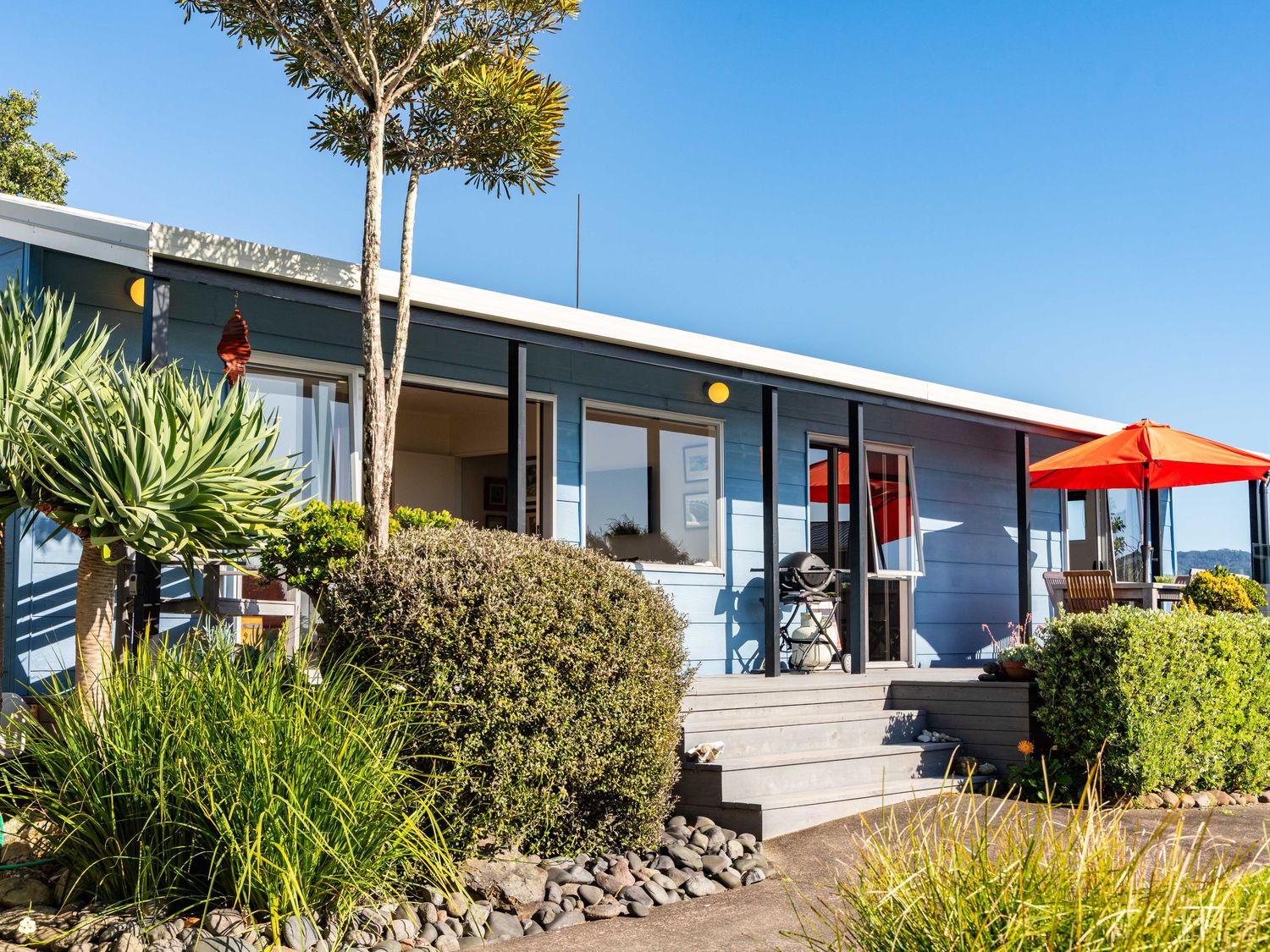 19th Hole Getaway - Mangawhai Holiday Home                     photo 2