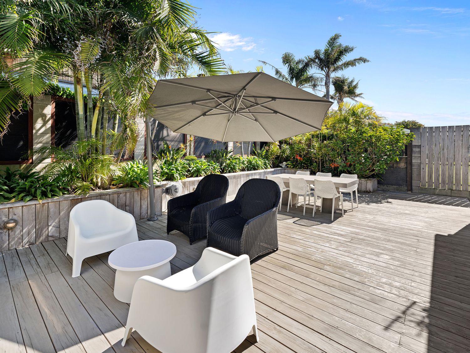 The Beach House - Mt Maunganui Holiday Home                     photo 2