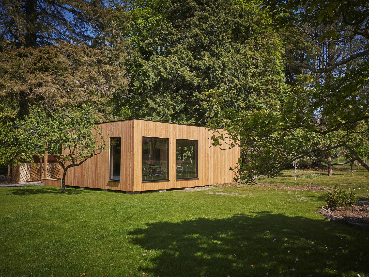 Eskdale Retreat with hot tub, amongst 10 acres of meadow and woodland in Boot, nr Holmrook, Cumbria.