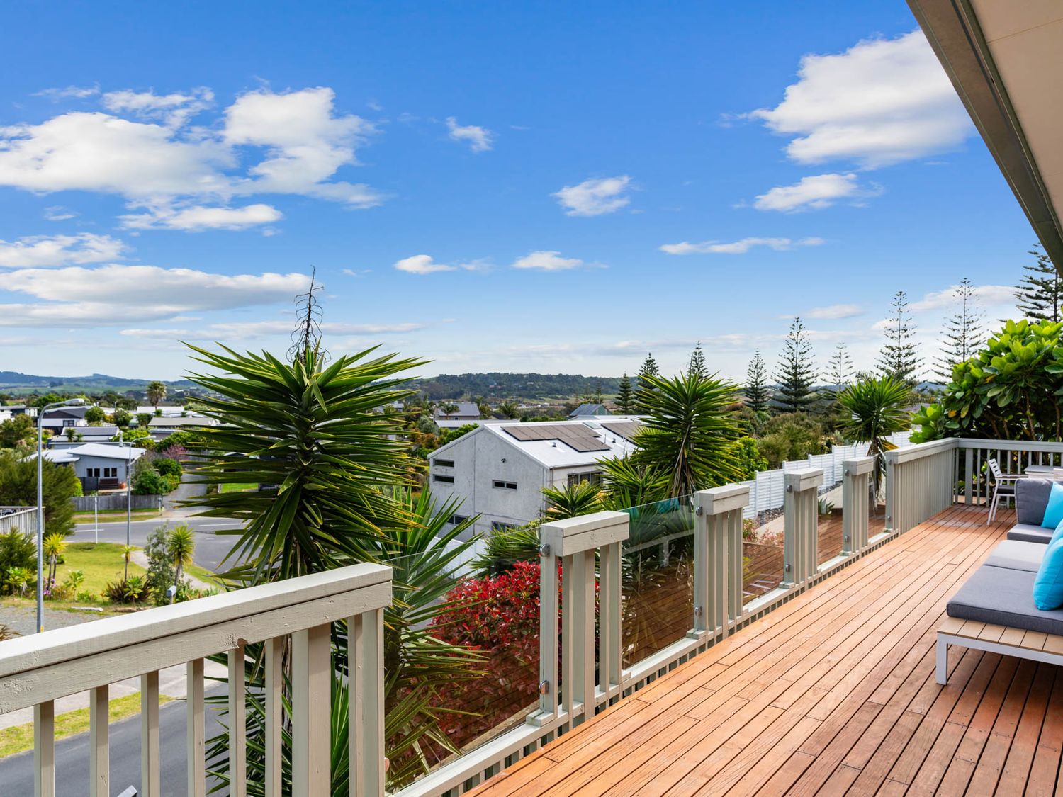 High Tide - Mangawhai Heads Holiday Home -  - 1164779 - photo 1