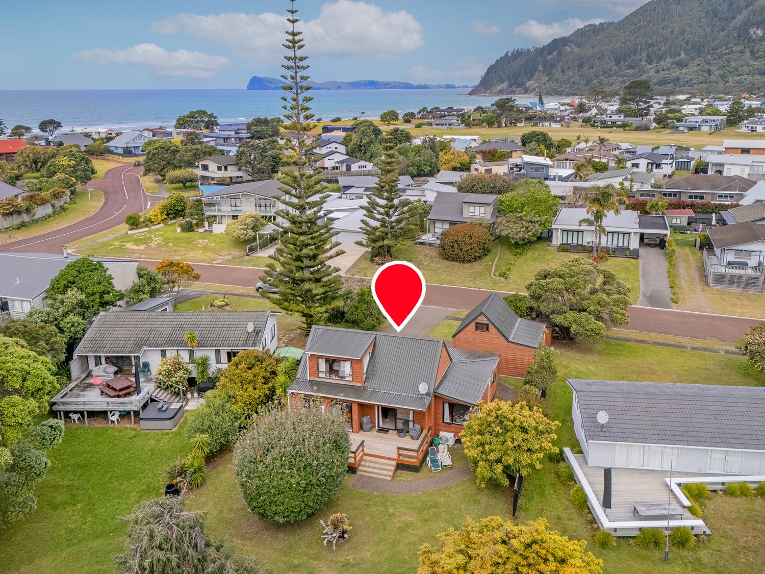 Sea Breeze Bach - Pauanui Holiday Home -  - 1164836 - photo 1