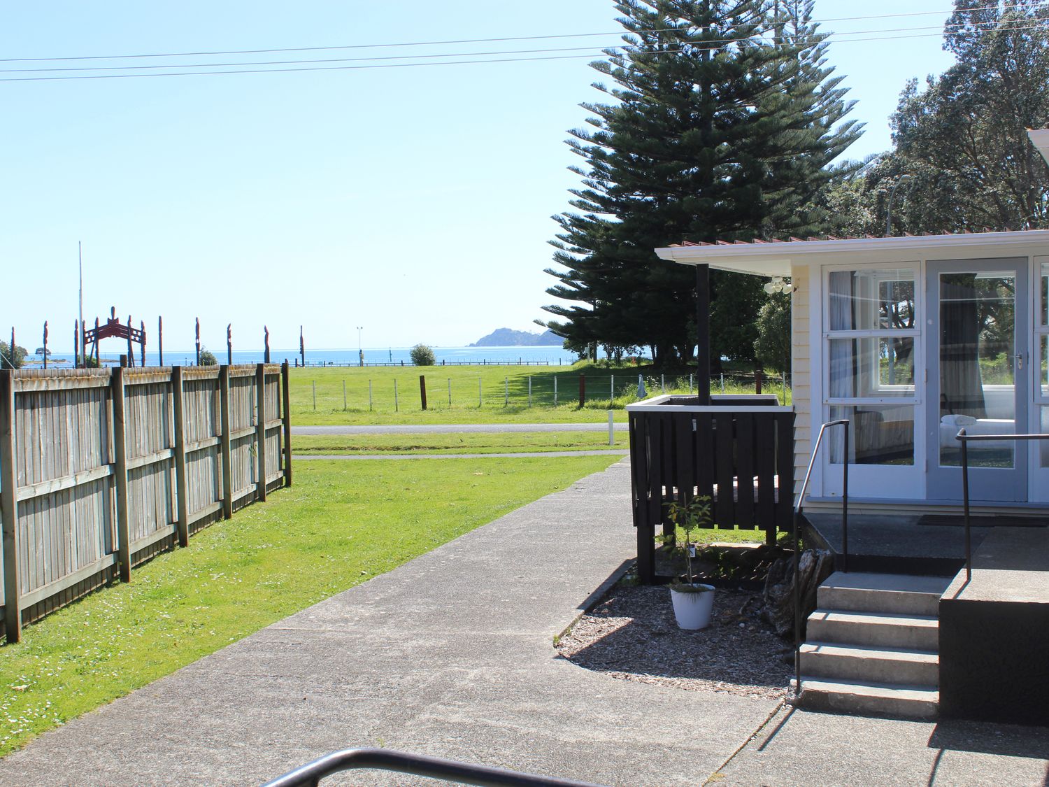 Waitangi Beach Unit A - Te Ti Beach Bach Paihia -  - 1165137 - photo 1