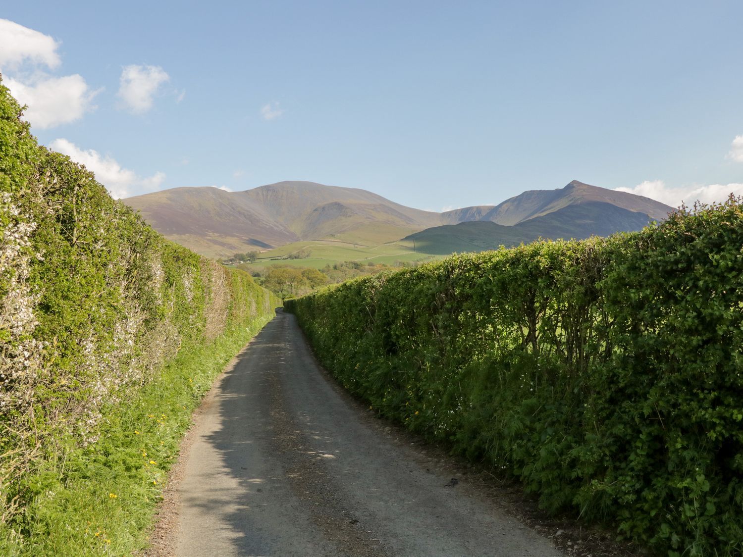 Lakeland View, Keswick, Cumbria. Near amenities. In the Lake District National Park. Private hot tub