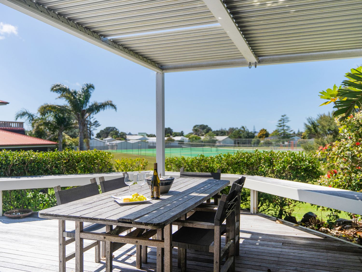 Park View Lockwood - Pauanui Holiday Home                     photo 2