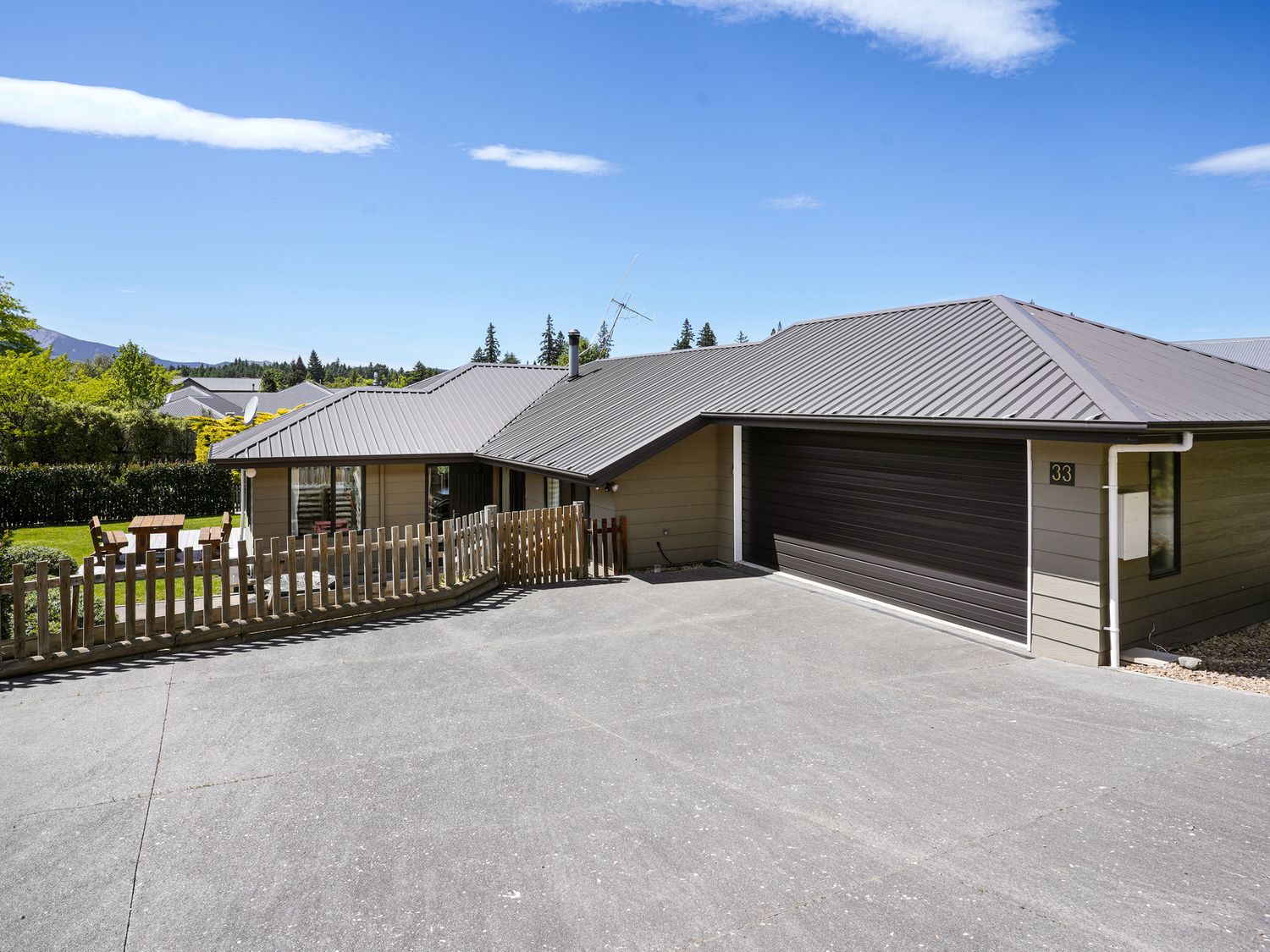 Alpine Peek - Hanmer Springs Holiday Home                     photo 21