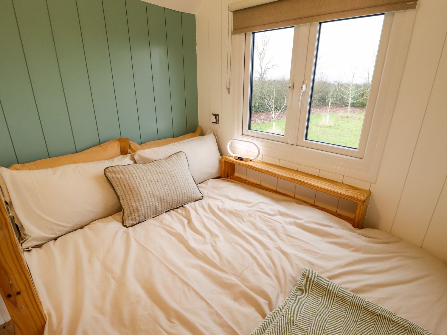 Shepherds Hut - Ash, Lincoln