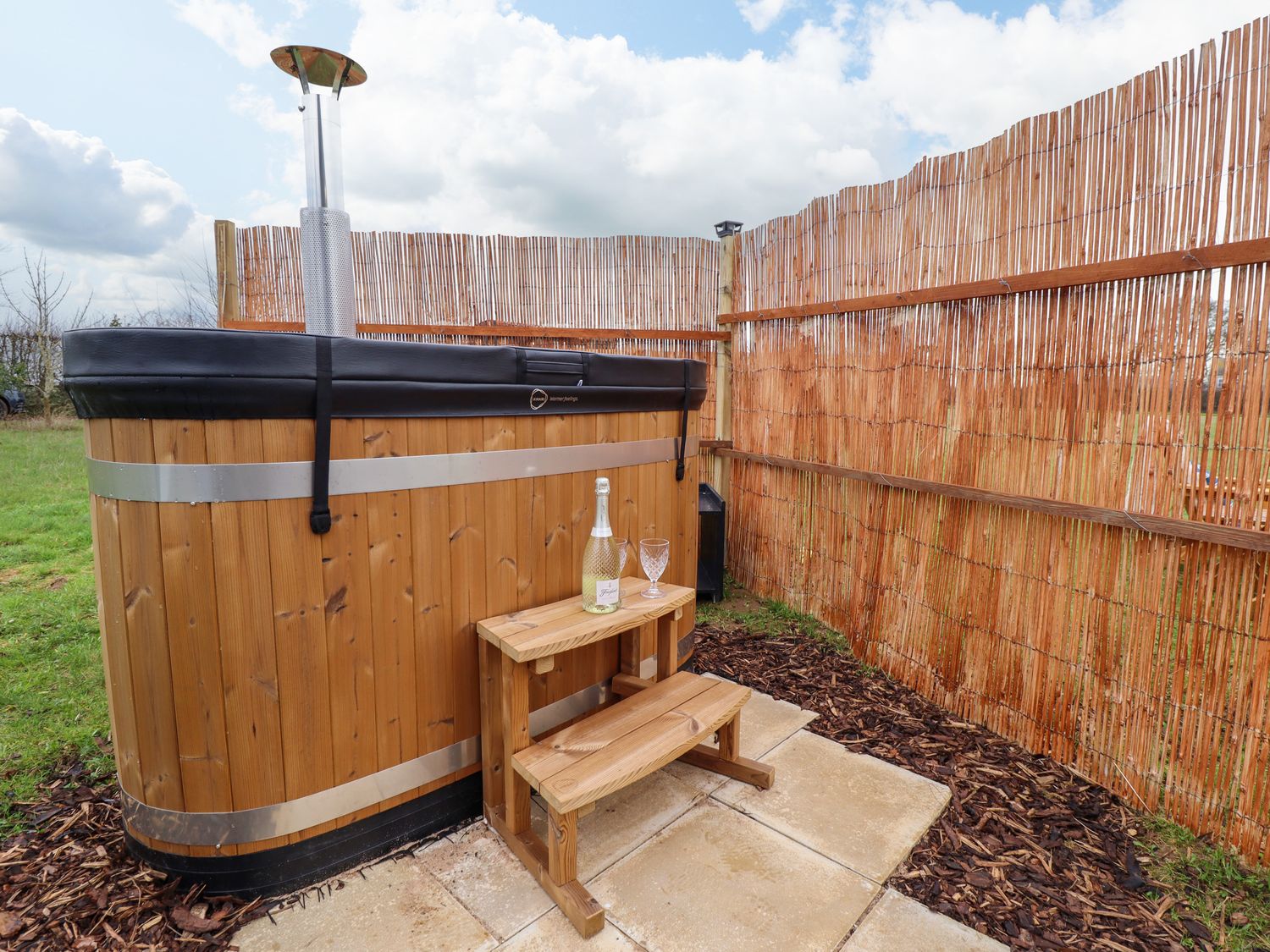 Shepherds Hut - Ash, Lincoln