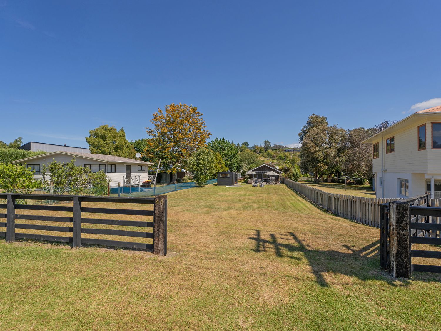 The Bach at 44 - Cooks Beach Holiday Home                     photo 26