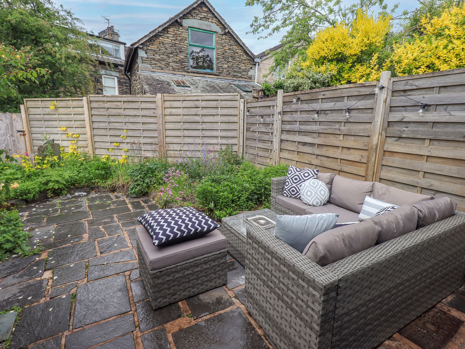 8 1/2 Church Street, Ambleside