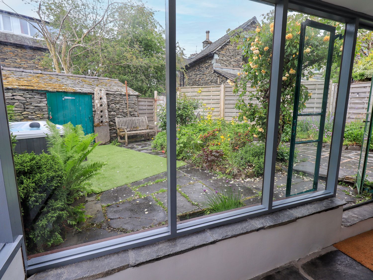 8 1/2 Church Street, Ambleside