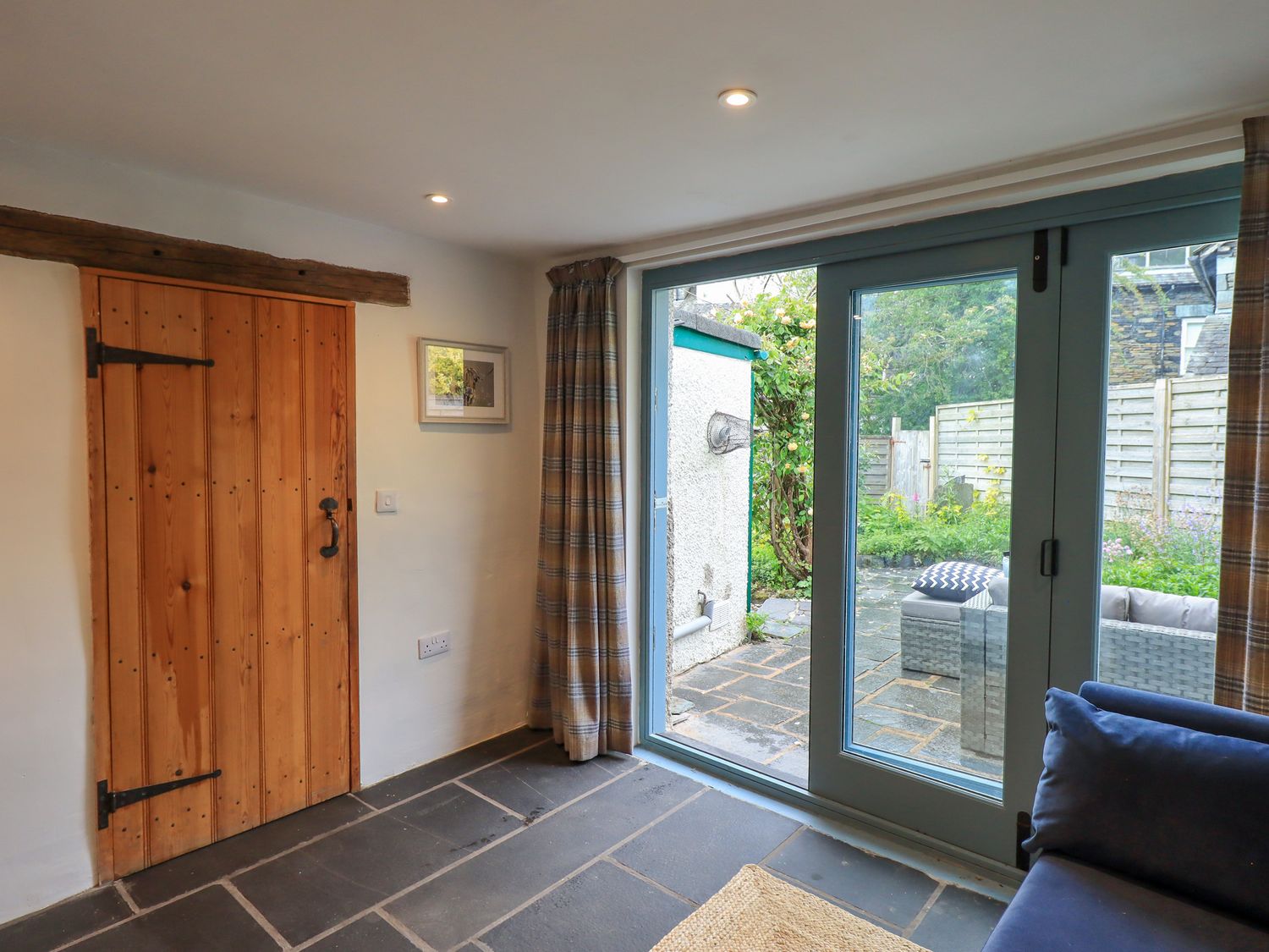 8 1/2 Church Street, Ambleside