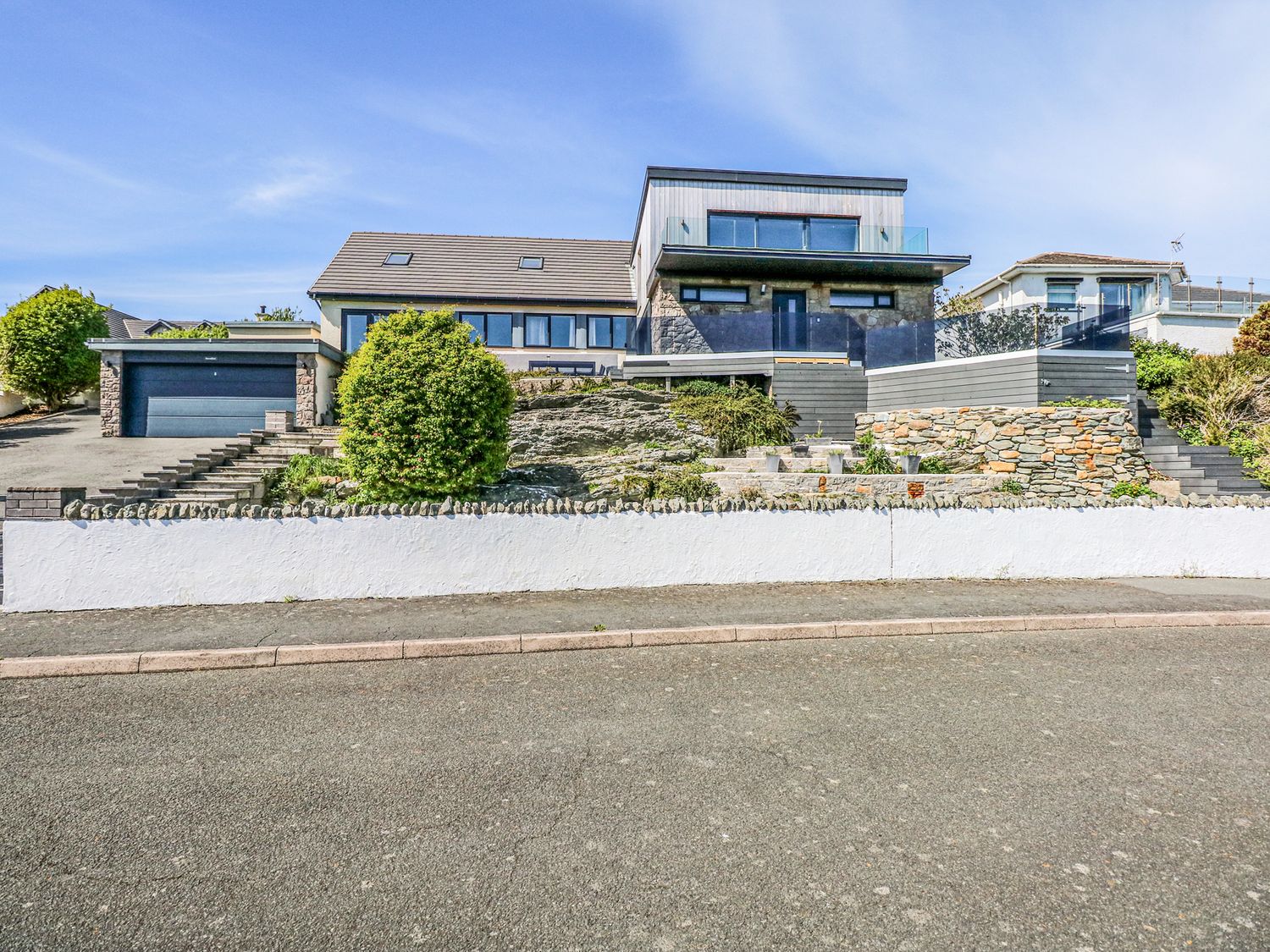 Seaddler, Trearddur Bay