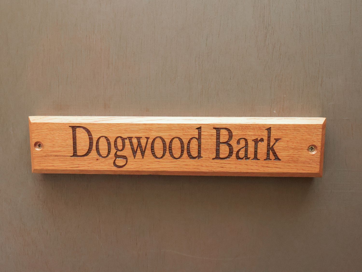 Rutland Grange in Filey, North Yorkshire. Hot tub. Freestanding bath. Near beach. Roadside parking