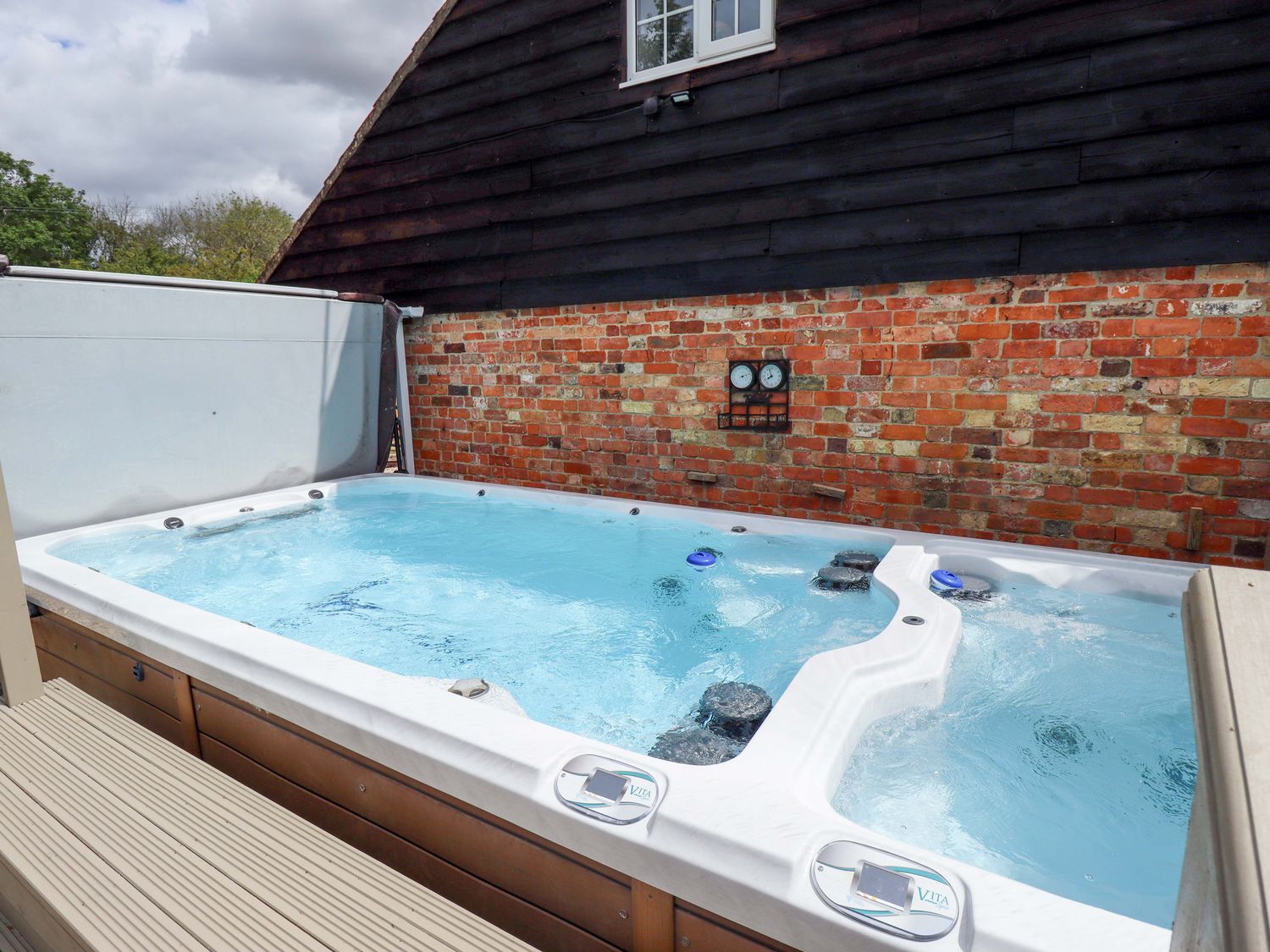 Wood Farm Cottage, East Kirkby