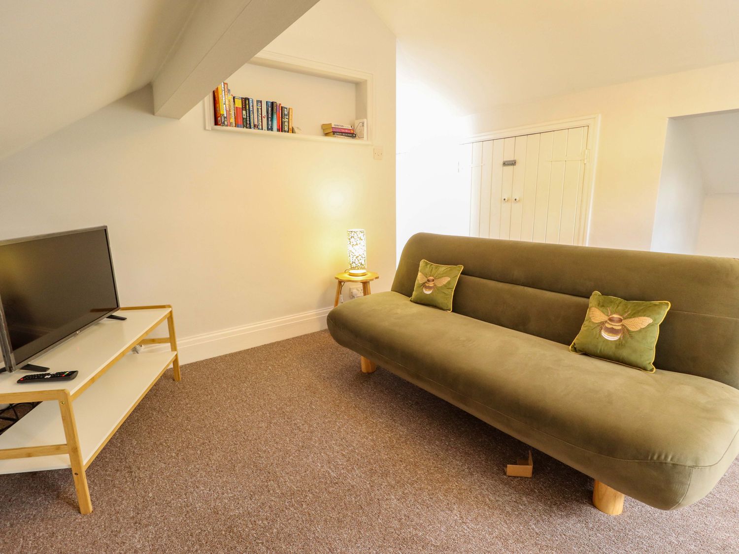 Wood Farm Cottage, East Kirkby