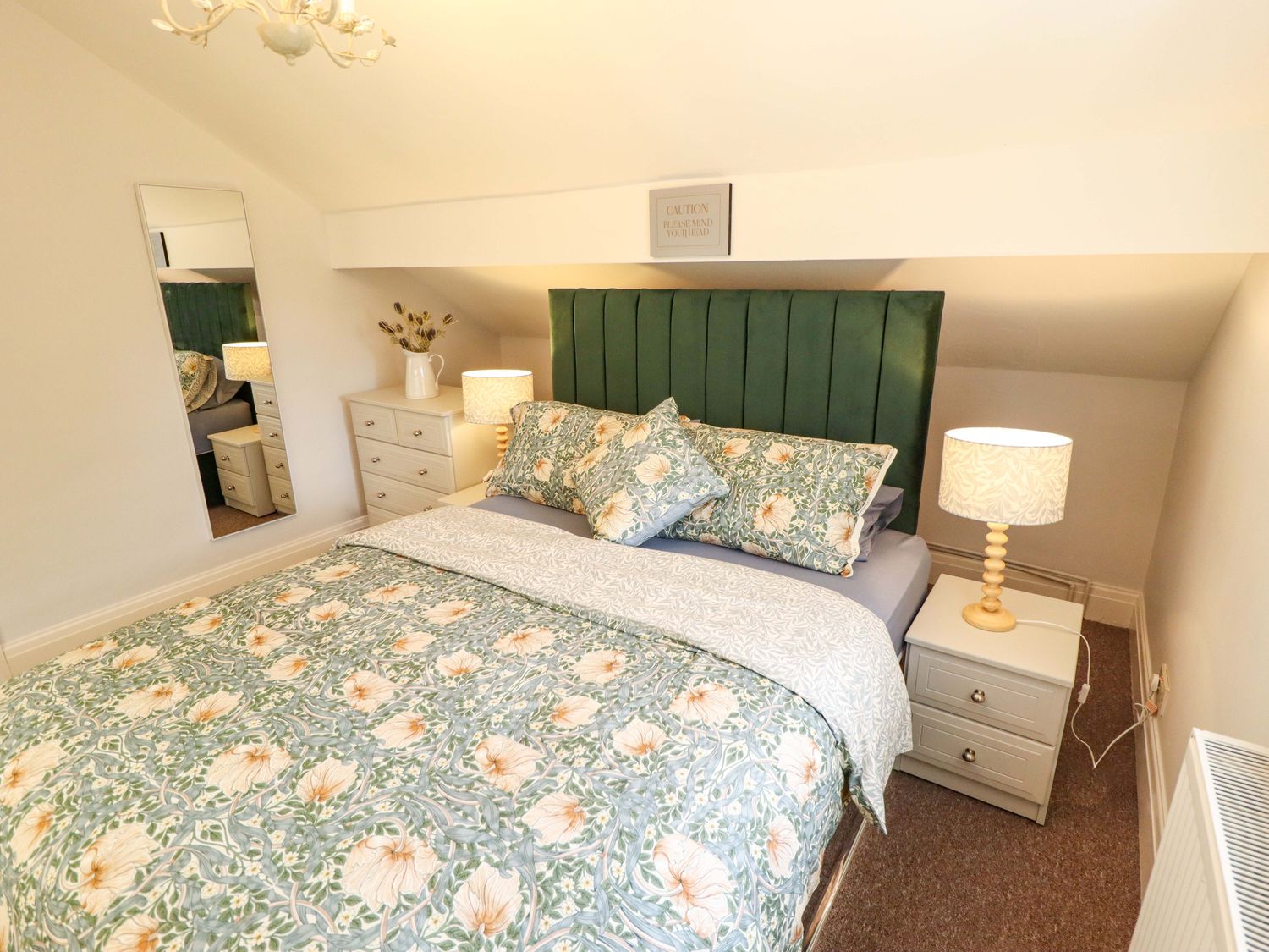 Wood Farm Cottage, East Kirkby