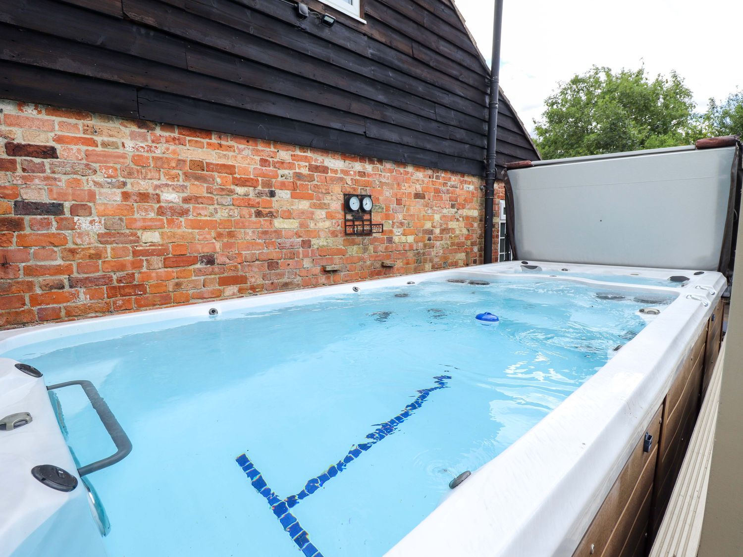 Wood Farm Cottage, East Kirkby