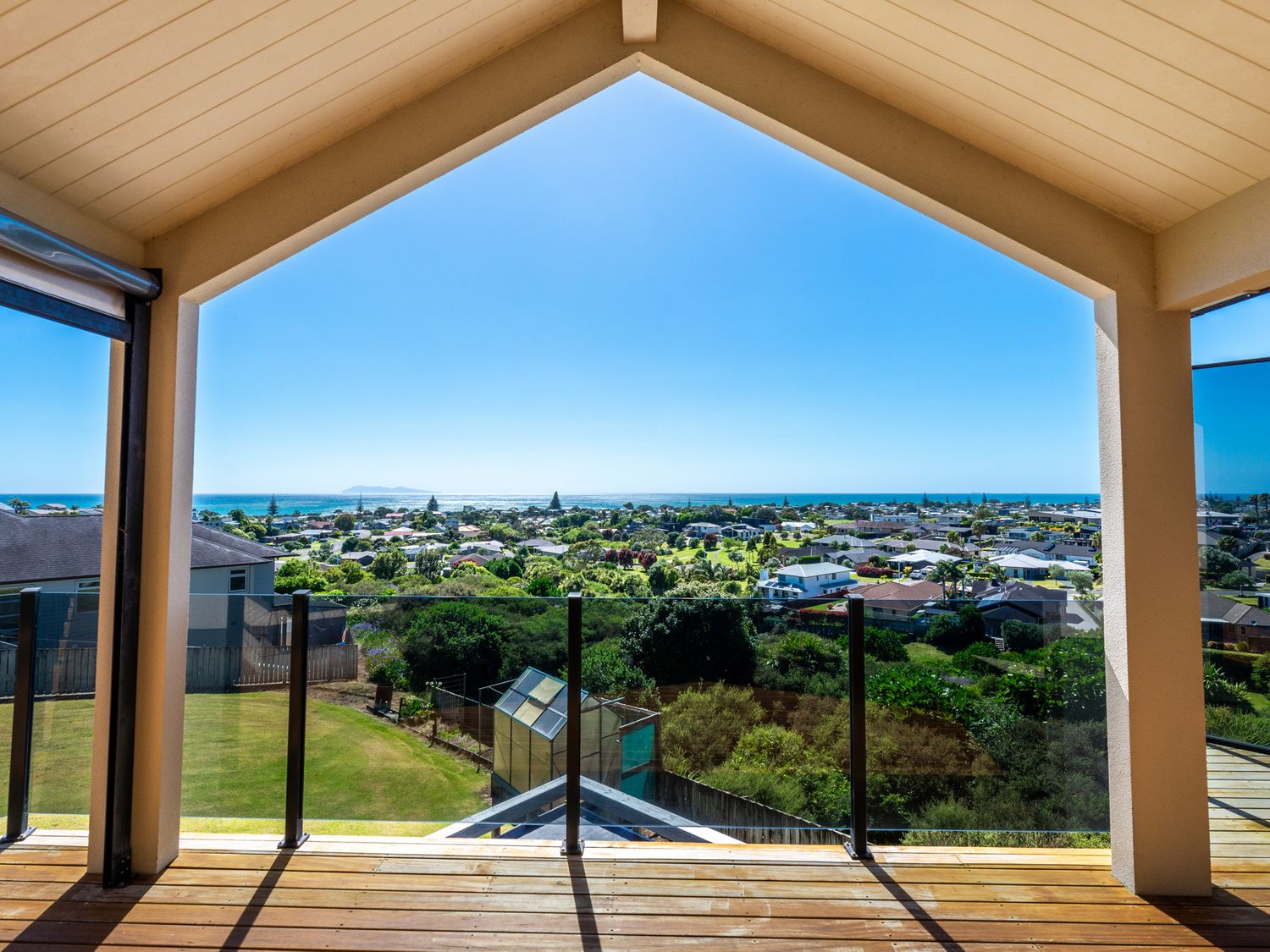 Sun, Sand, Serenity - Waihi Beach Holiday Home -  - 1167772 - photo 1