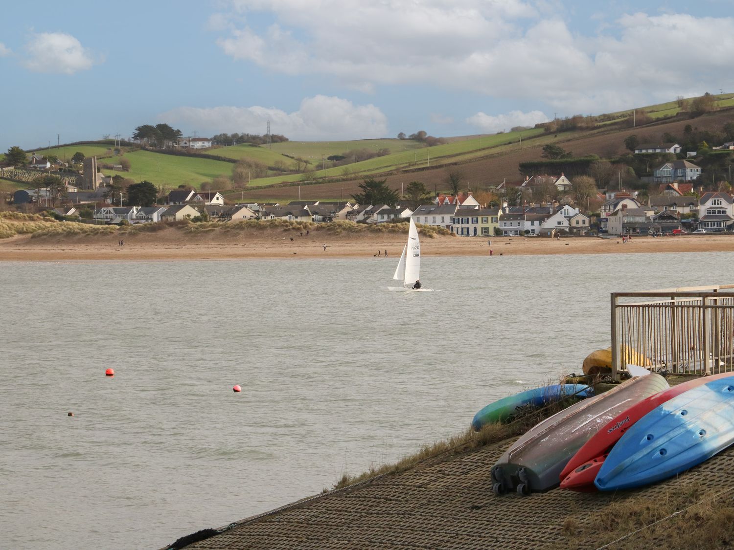 Sandy Bay, Hartland, Devon. Open plan. Near beach. Lake view. Single-storey. Studio-style. Barbecue.