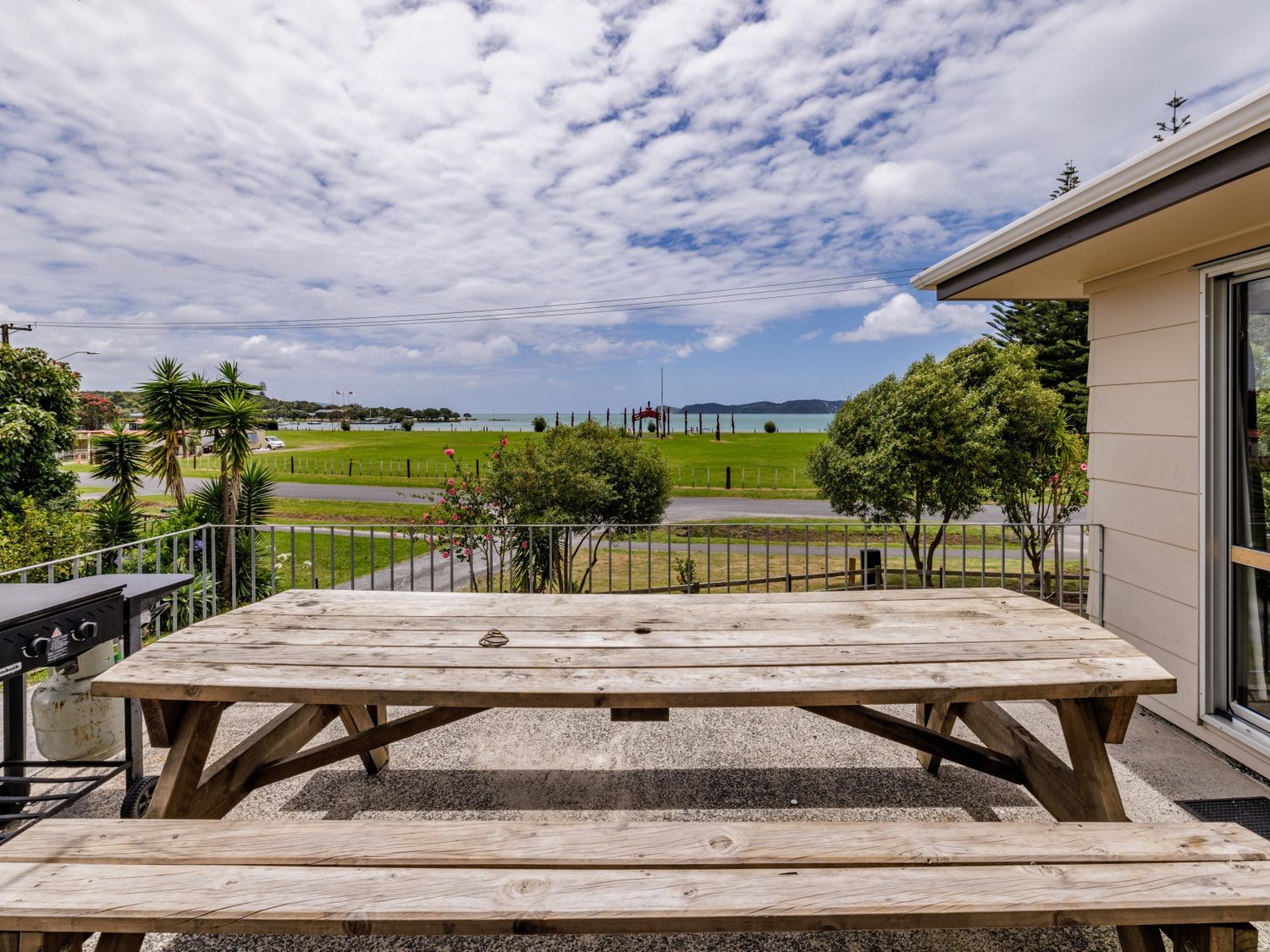Te Tiriti Beach House - Paihia Holiday Home -  - 1168026 - photo 1