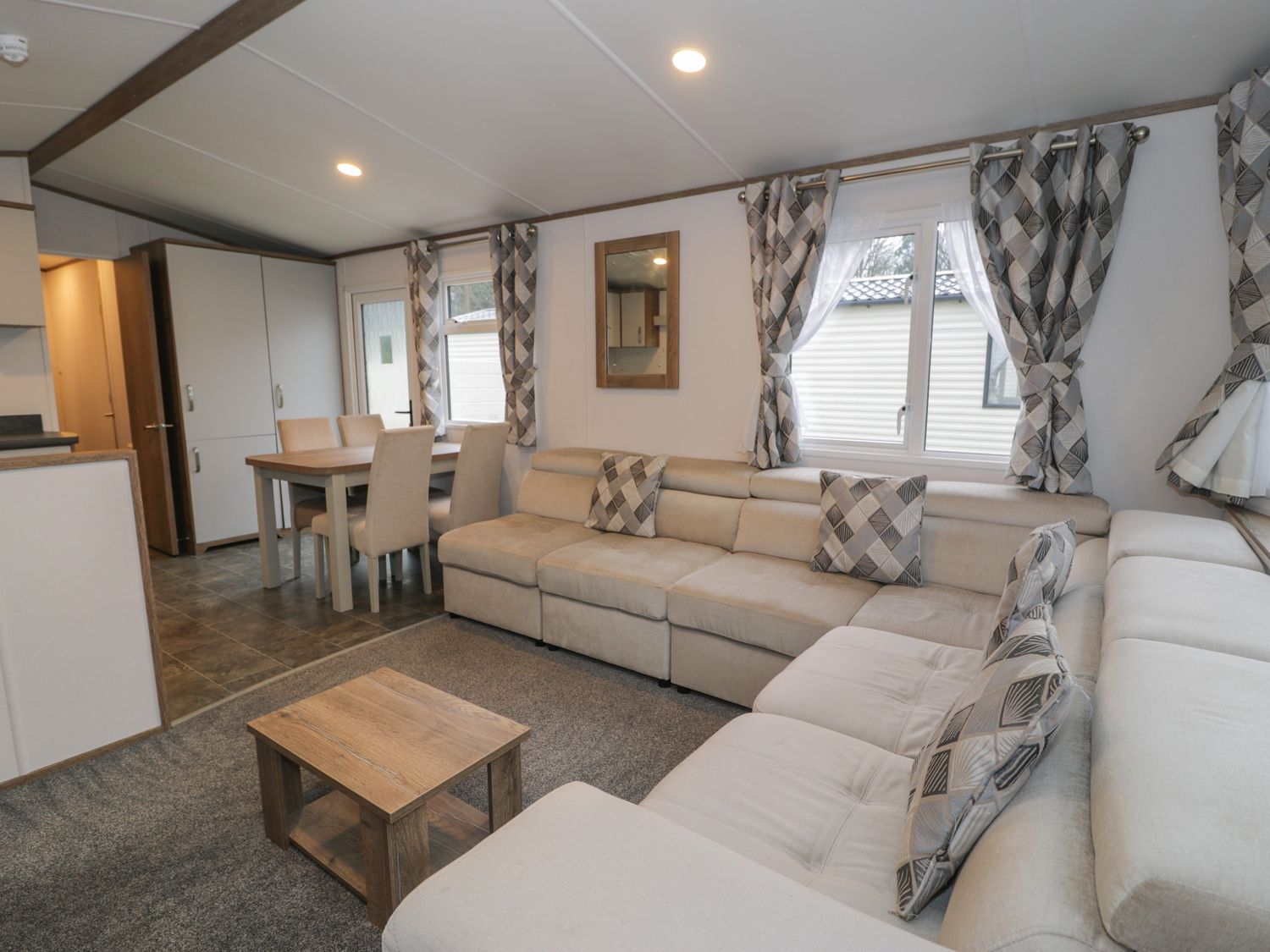 Woodlands Gold (WO 41), Ruthin