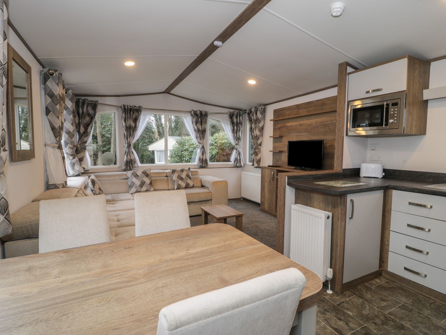 Woodlands Gold (WO 41), Ruthin