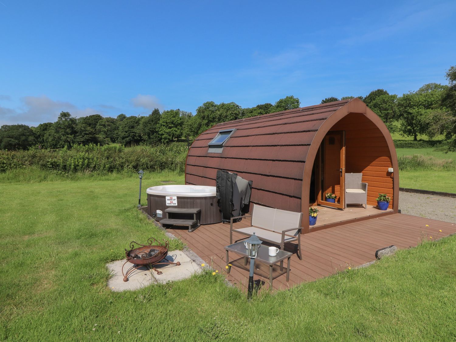 Ty Twt Teifi, Llanddewi-Brefi