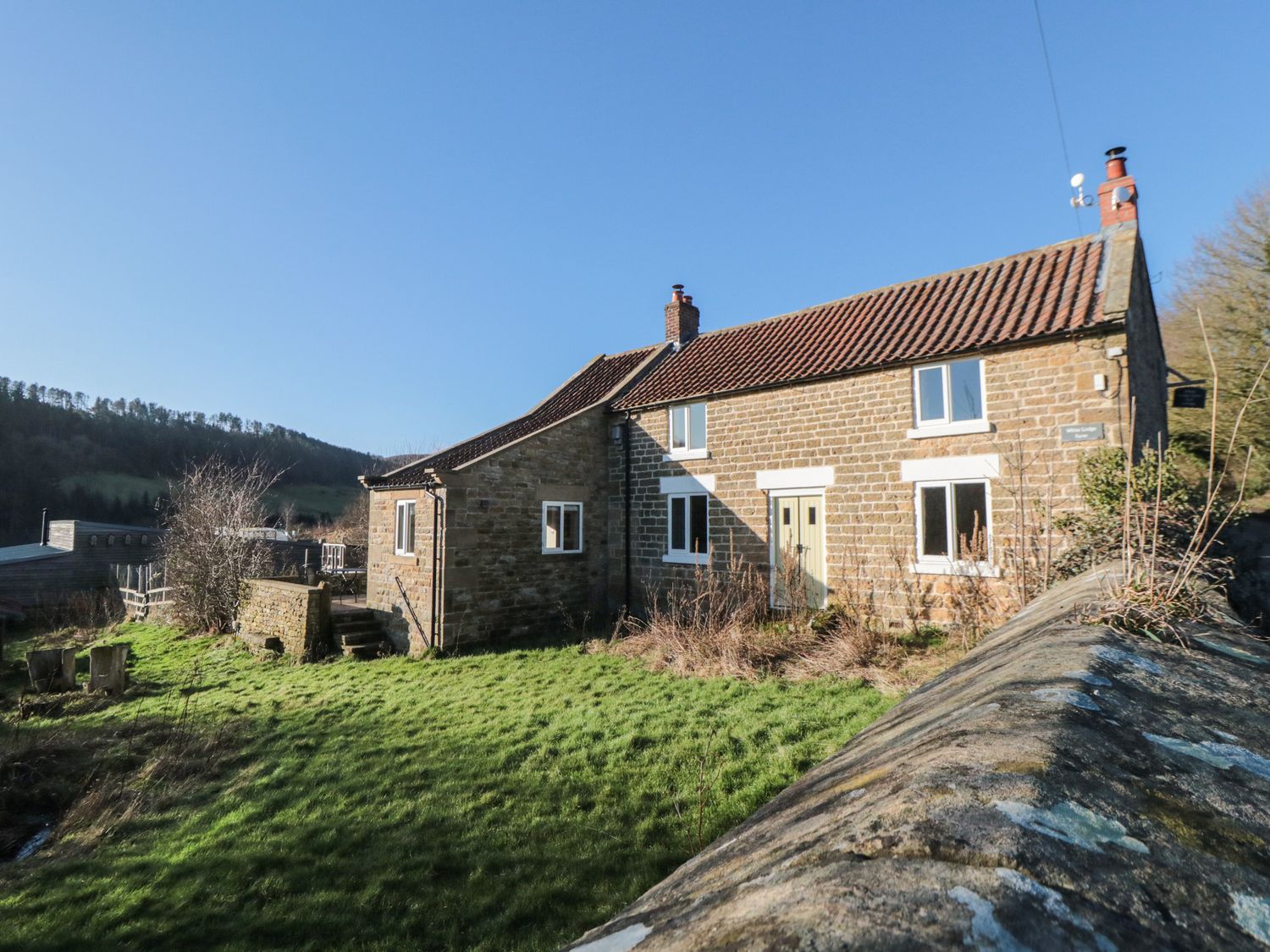 White Lodge Cottage, Scalby