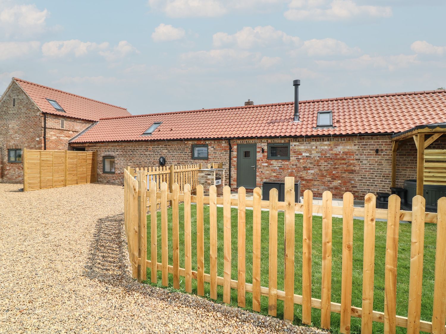 Buzzard Barn, Woodhall Spa