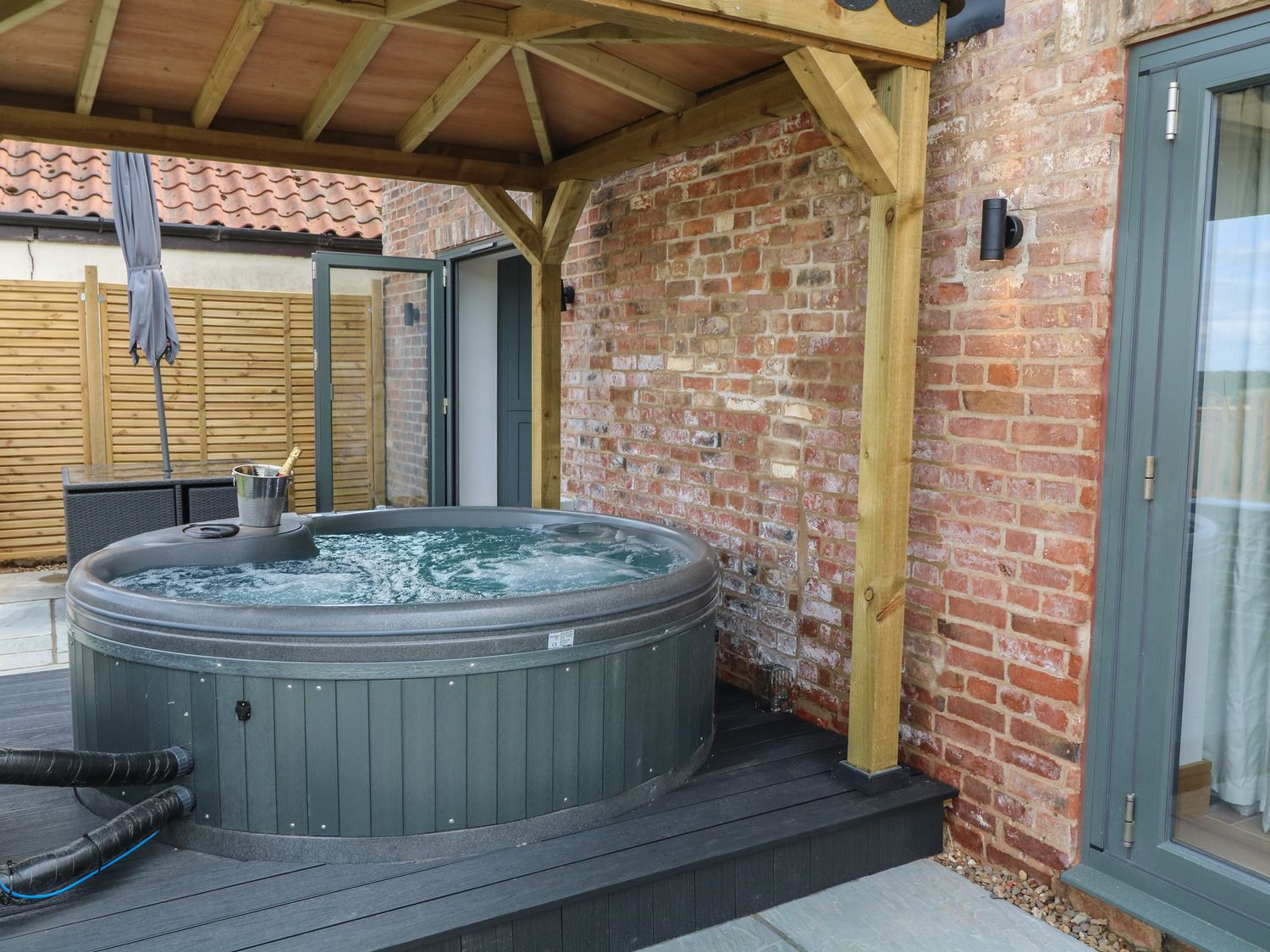 Buzzard Barn, Woodhall Spa