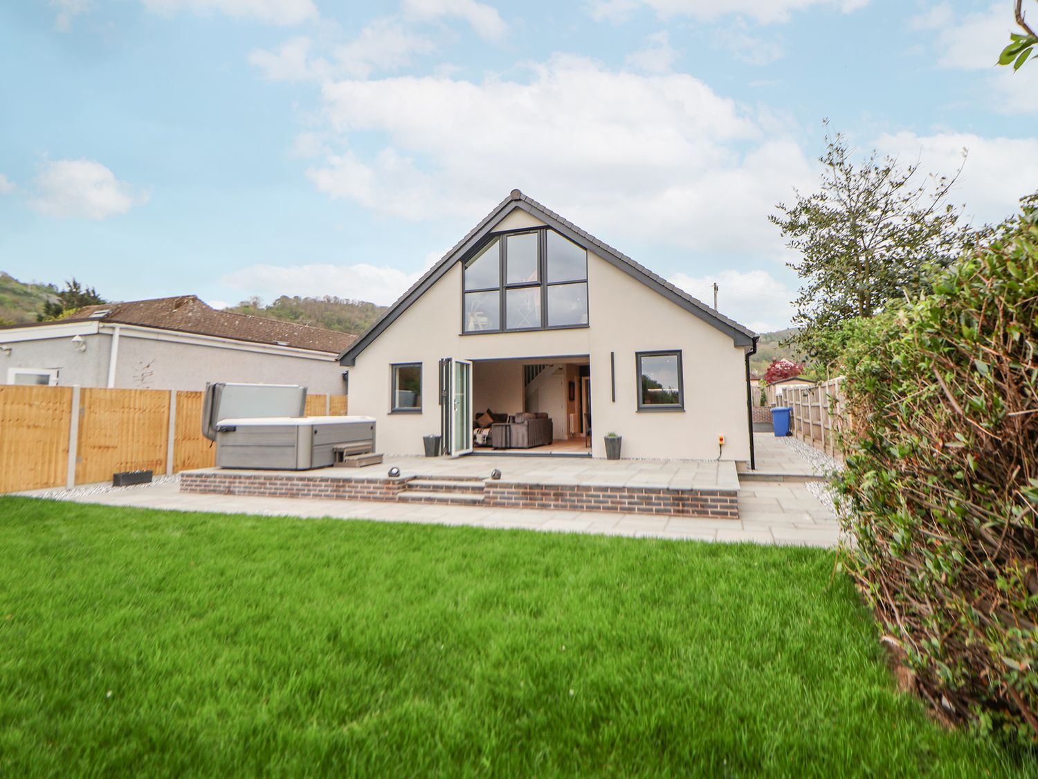 18 Glasfryn Avenue, Prestatyn