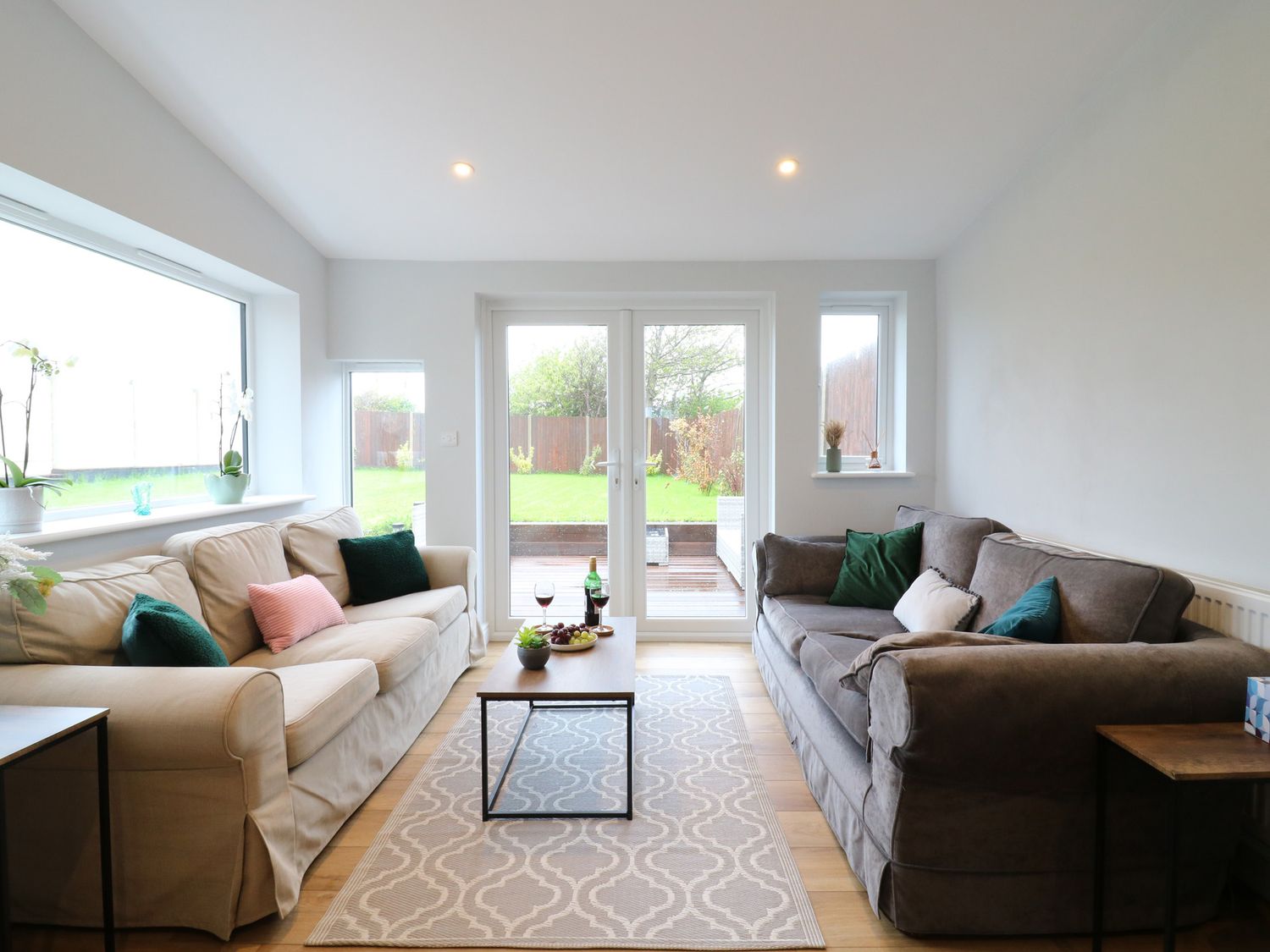 6 Citadel Heights, Dover