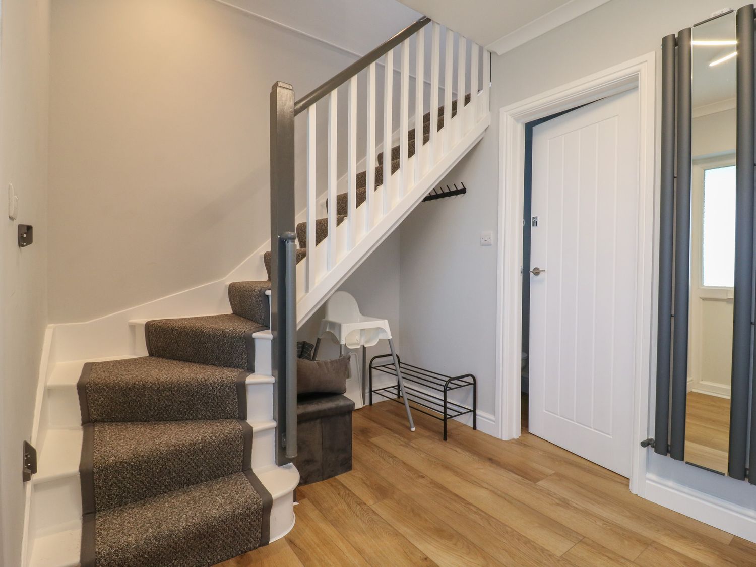 6 Citadel Heights, Dover