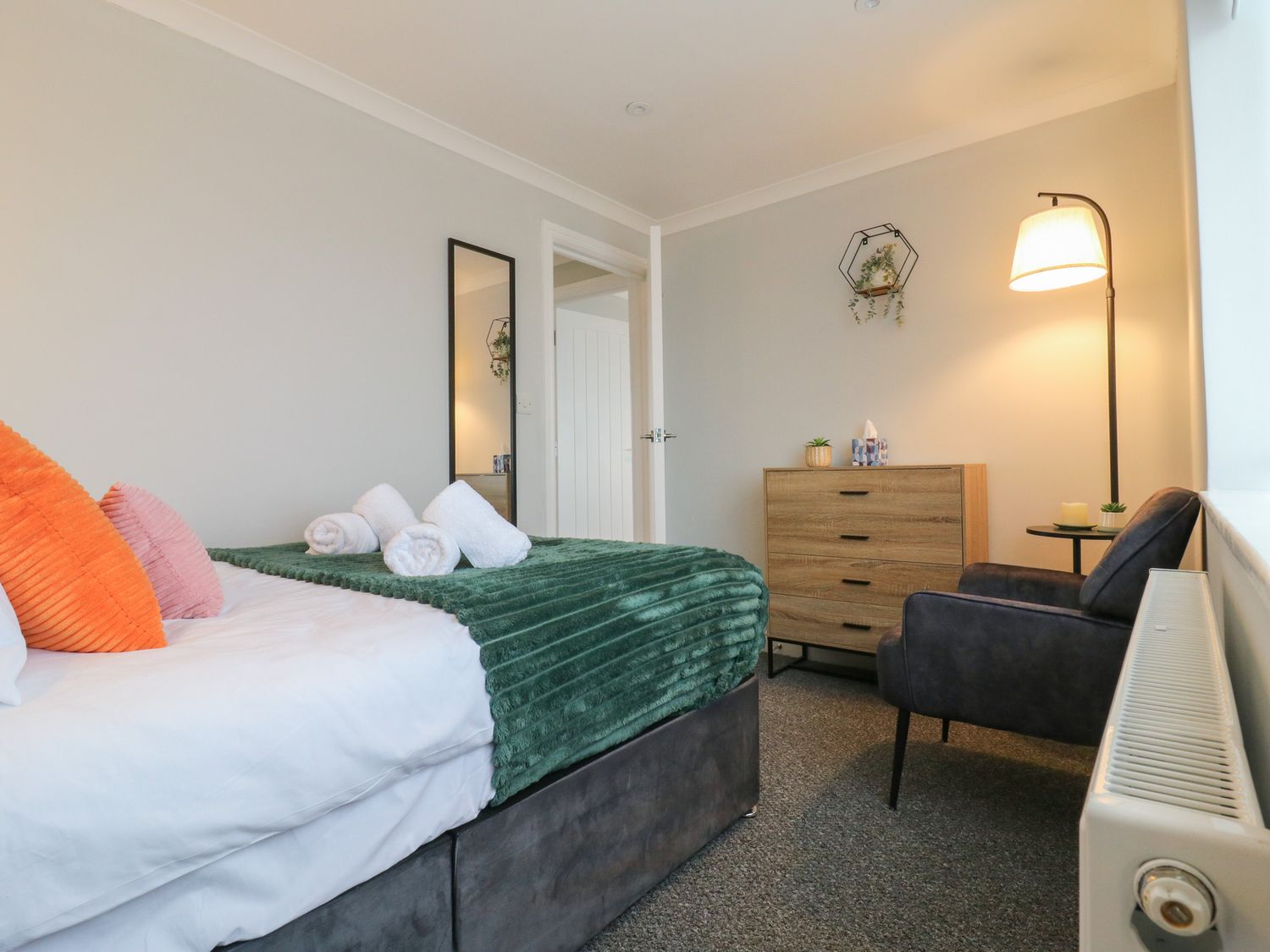 6 Citadel Heights, Dover