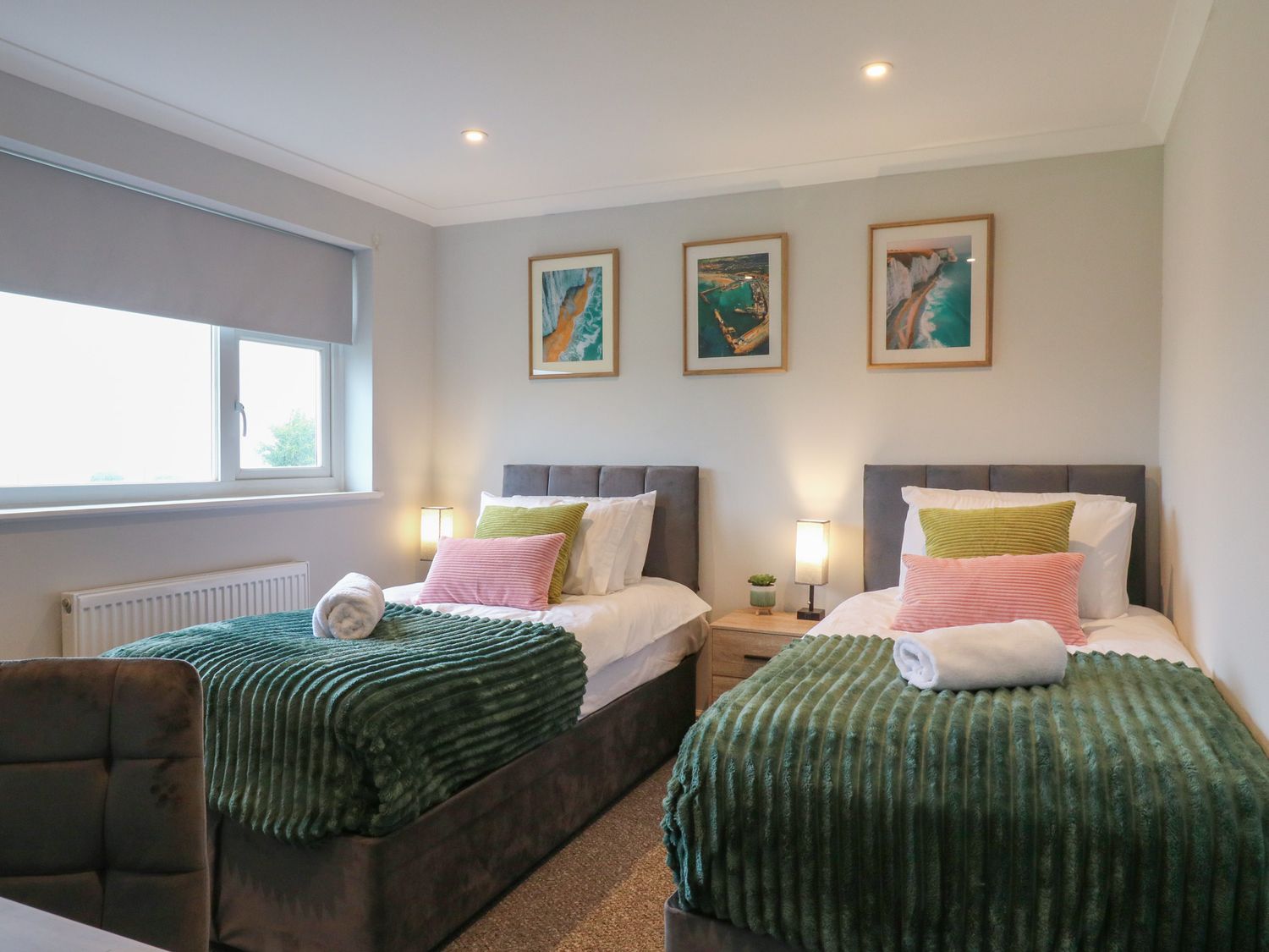 6 Citadel Heights, Dover